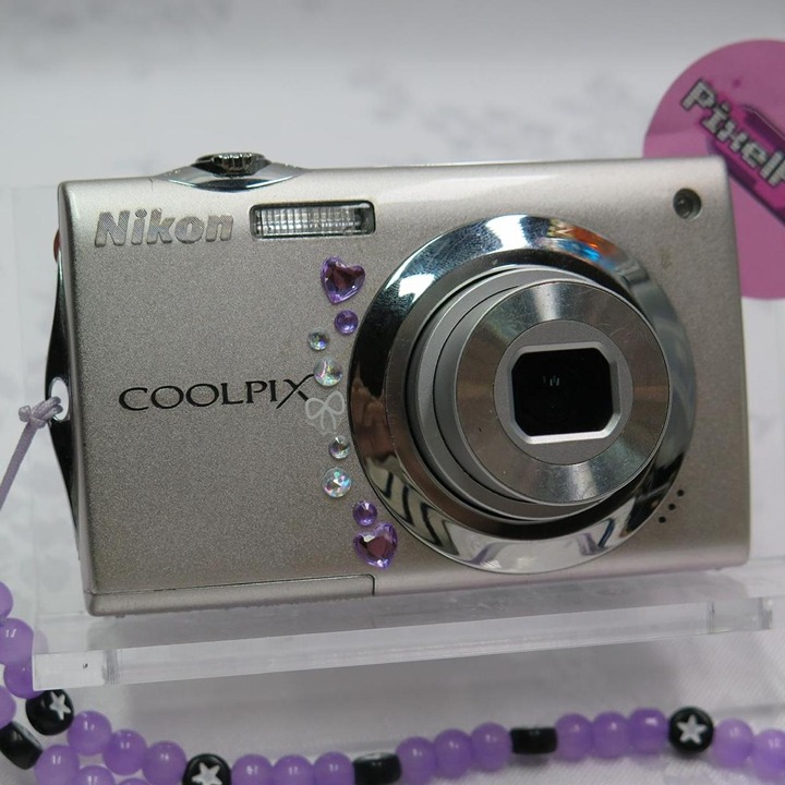 Nikon Coolpix S4000