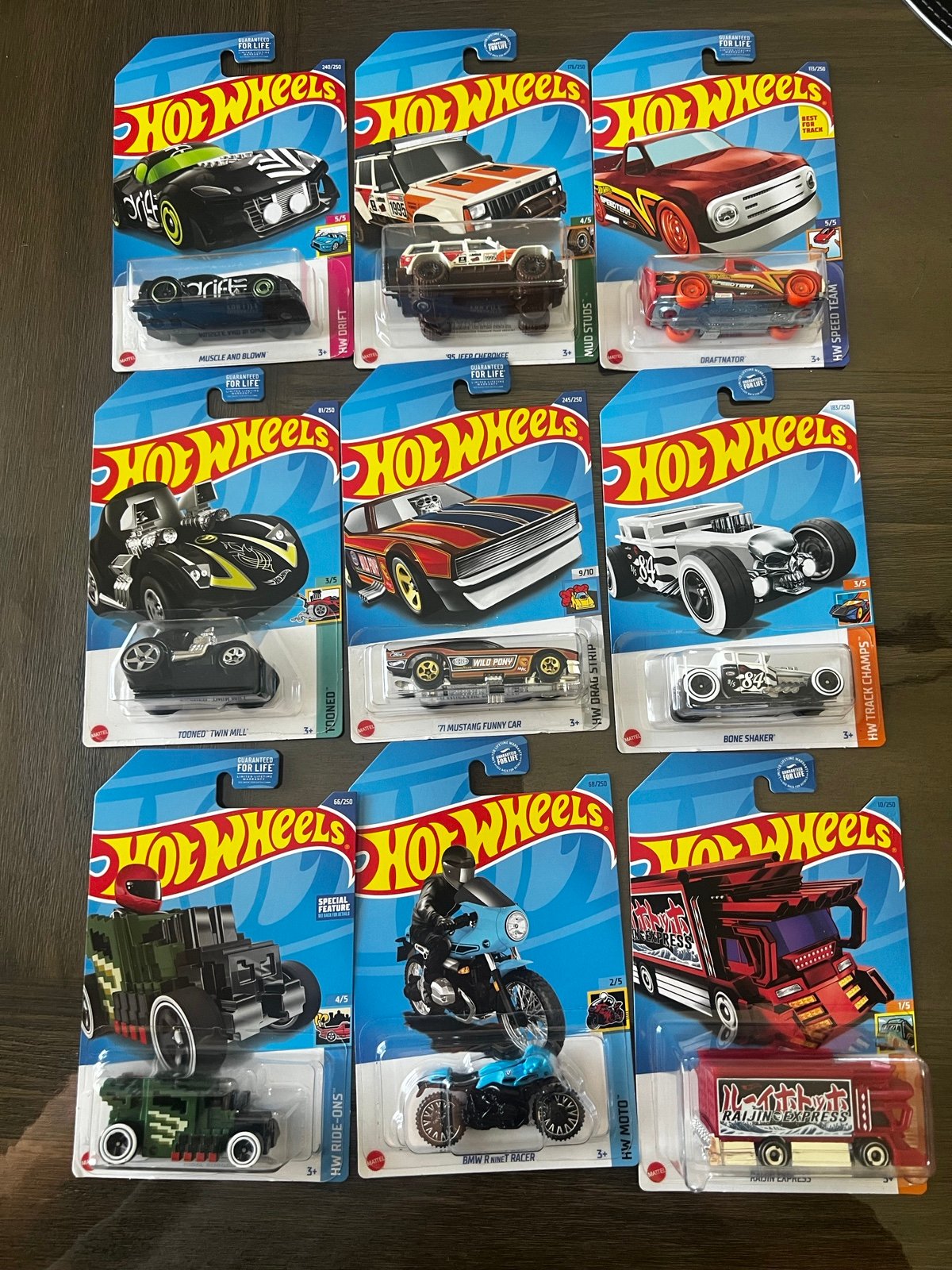 Hotwheels treasure hunt Lot of 9