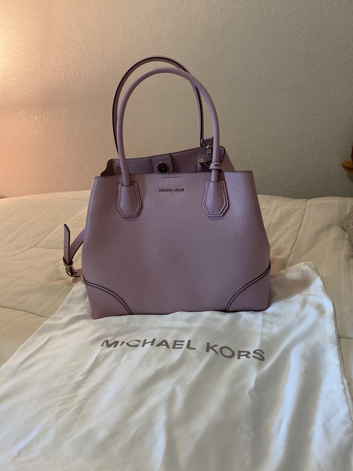 Michael Kors purse