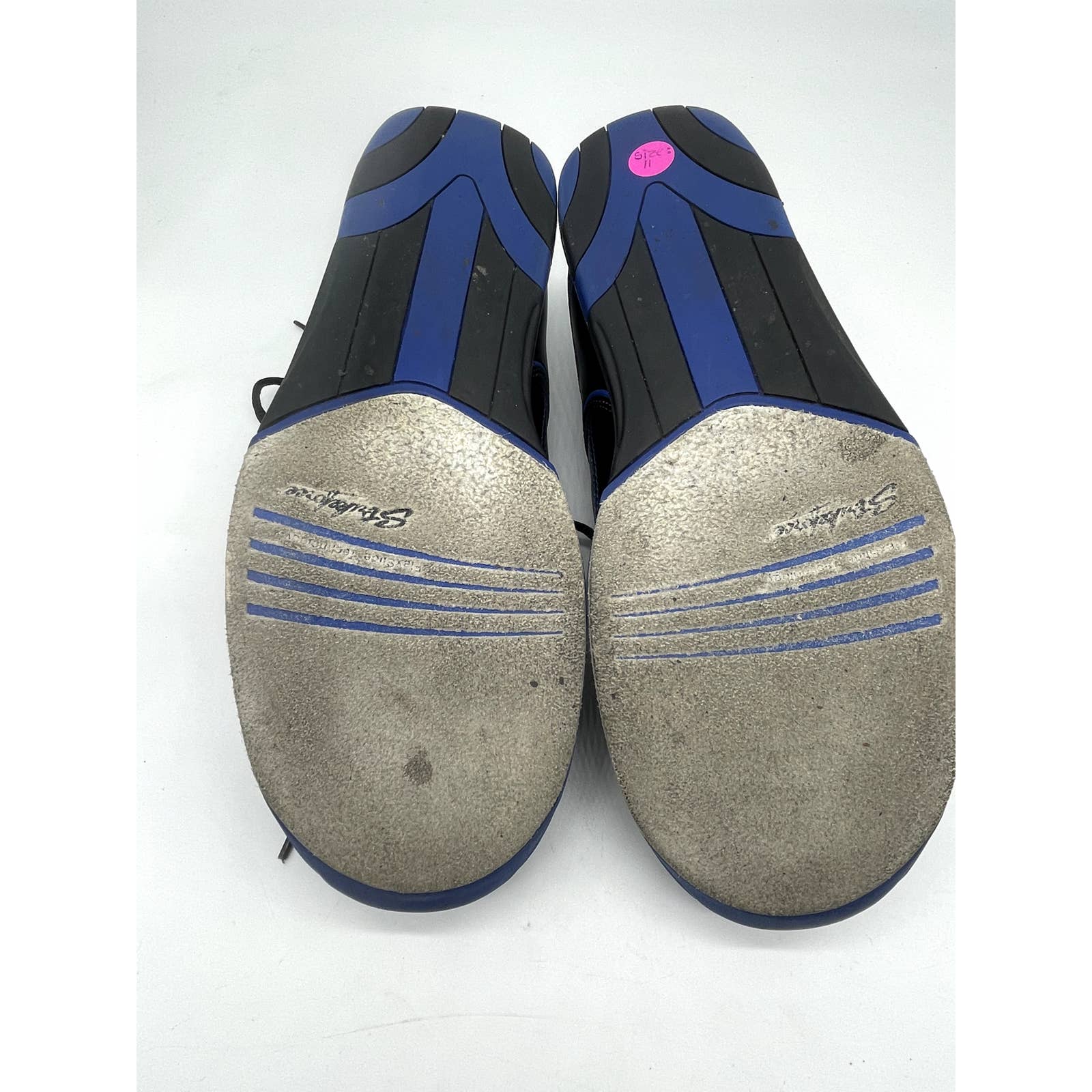 KR Strikeforce M-032 Flyer Bowling Shoes Black/Mag Blue Size 11