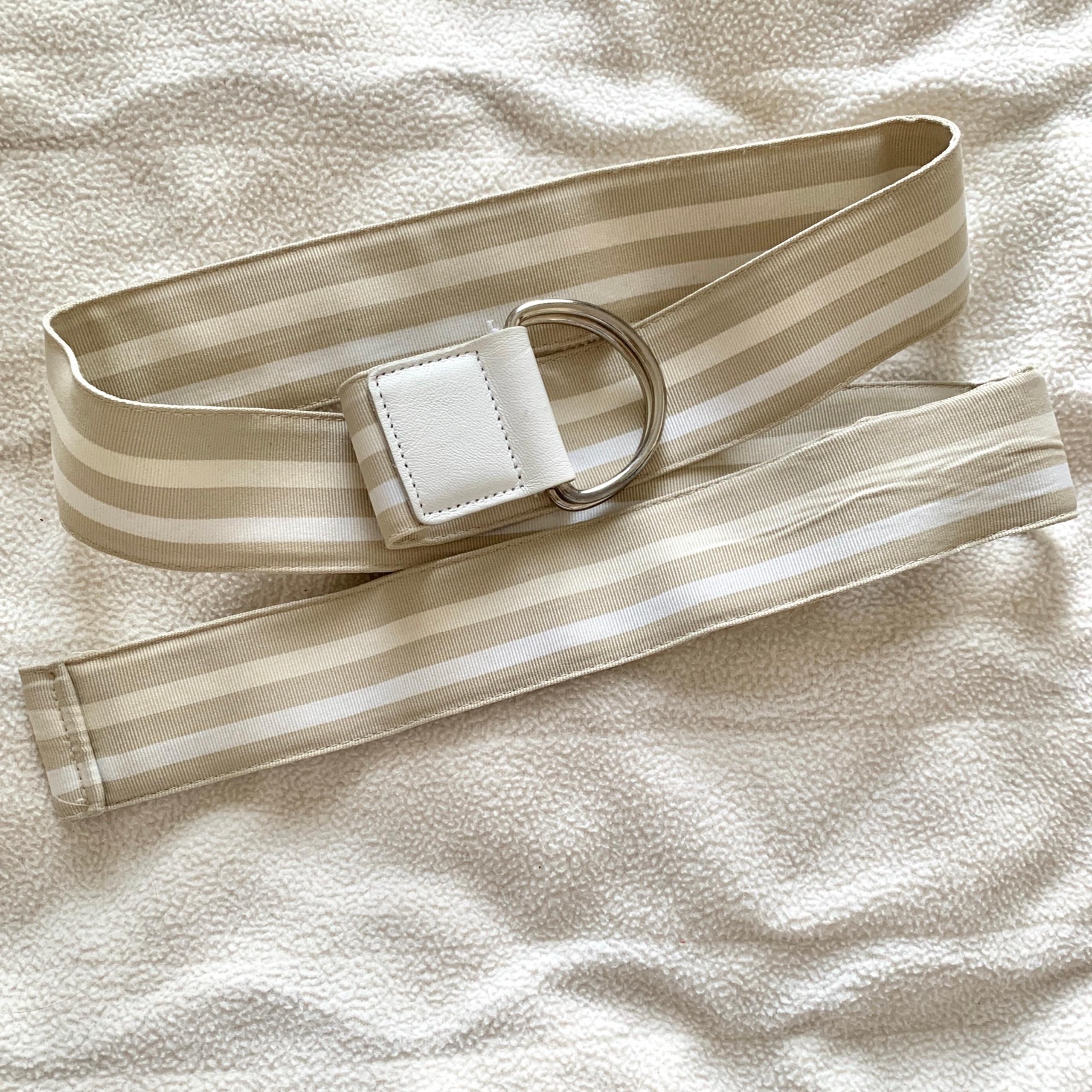 Vintage GAP - Beige & white striped ribbon D-ring adjustable belt Large