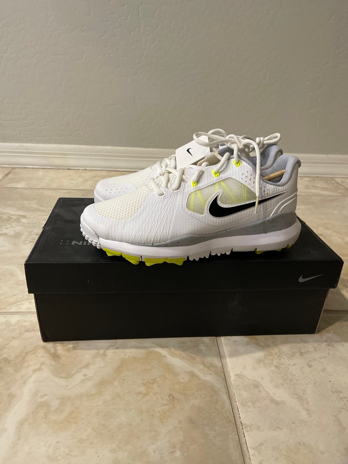 Nike TW 14 Tiger Woods Golf Shoes