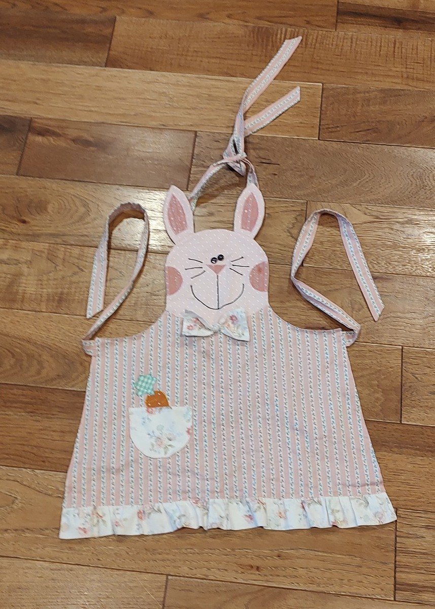 Bunny apron