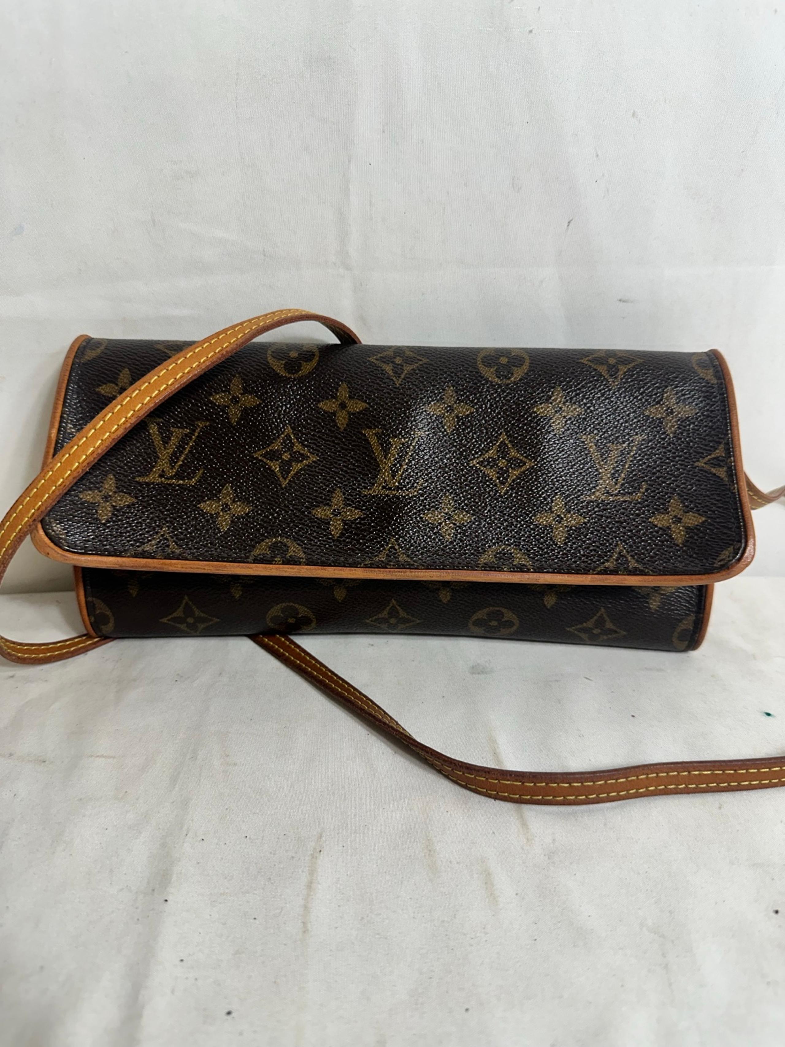 Louis Vuitton Shoulder Bag