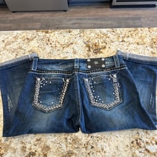 Women’s Miss Me jeans Capris size 28