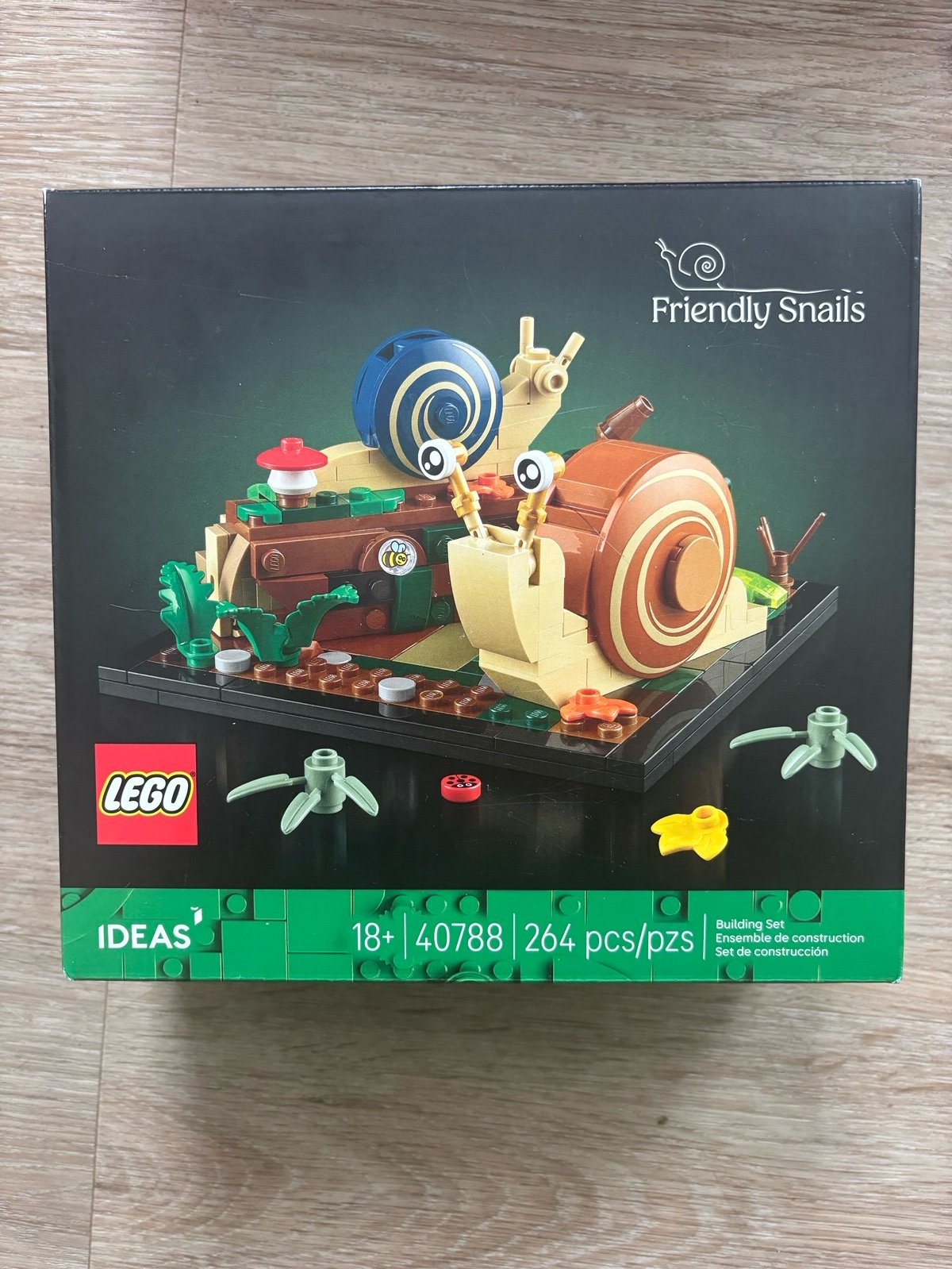 LEGO Ideas 40788 Friendly Snails