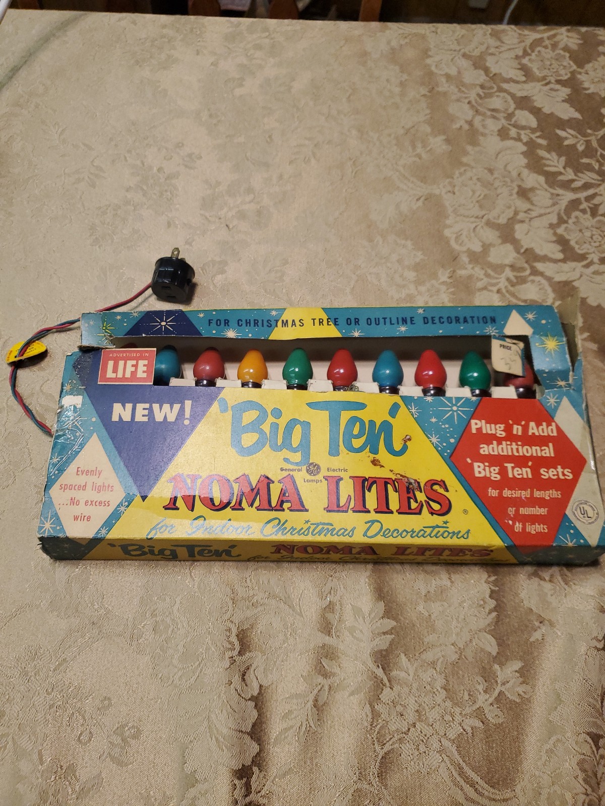 Vtg Noma Big Ten Indoor Christmas Lights in Original Box