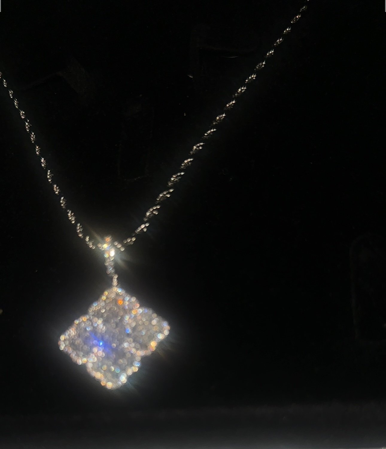 18 k gold plated clover necklace