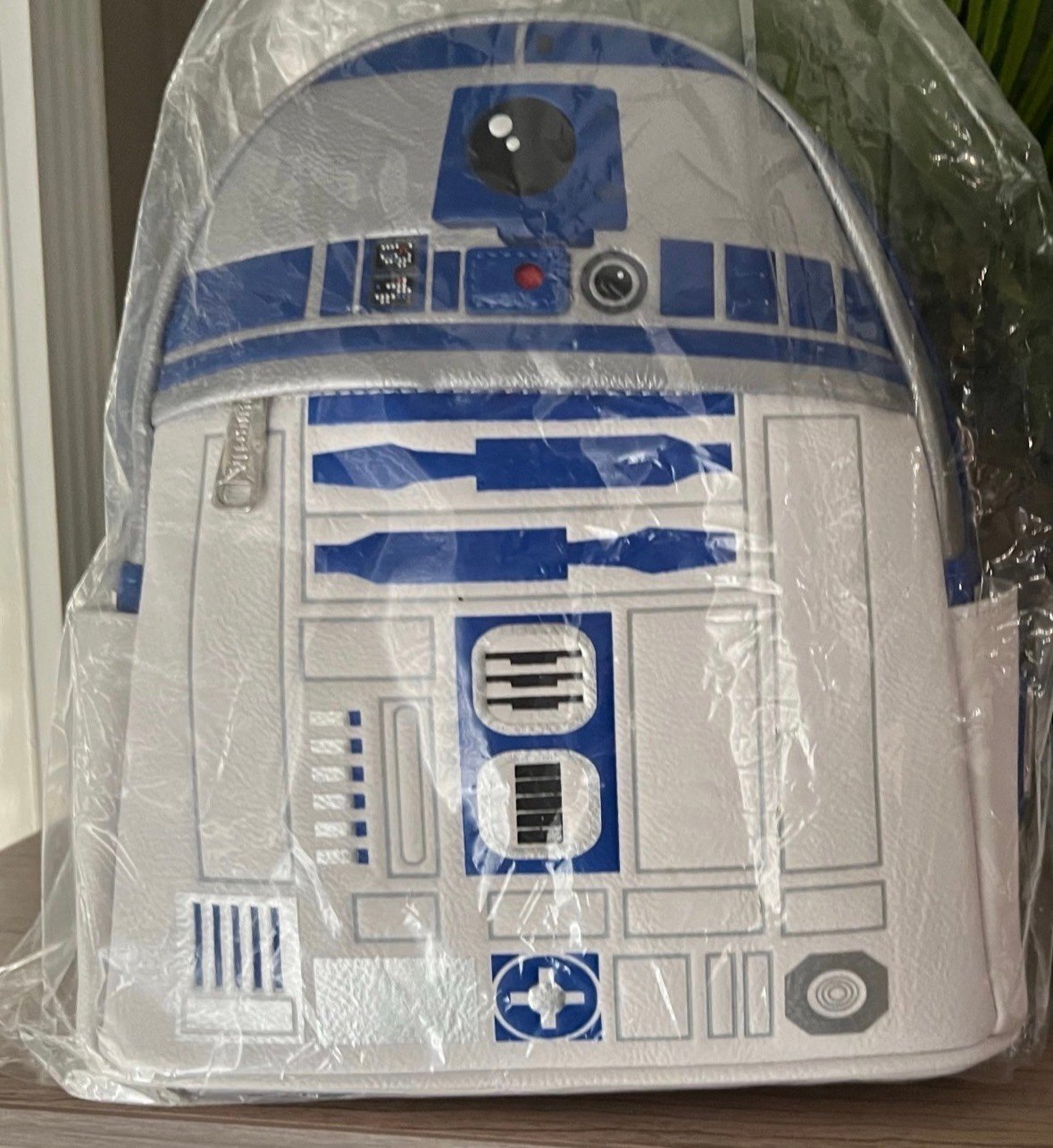 Star Wars R2D2 Light Up Loungefly