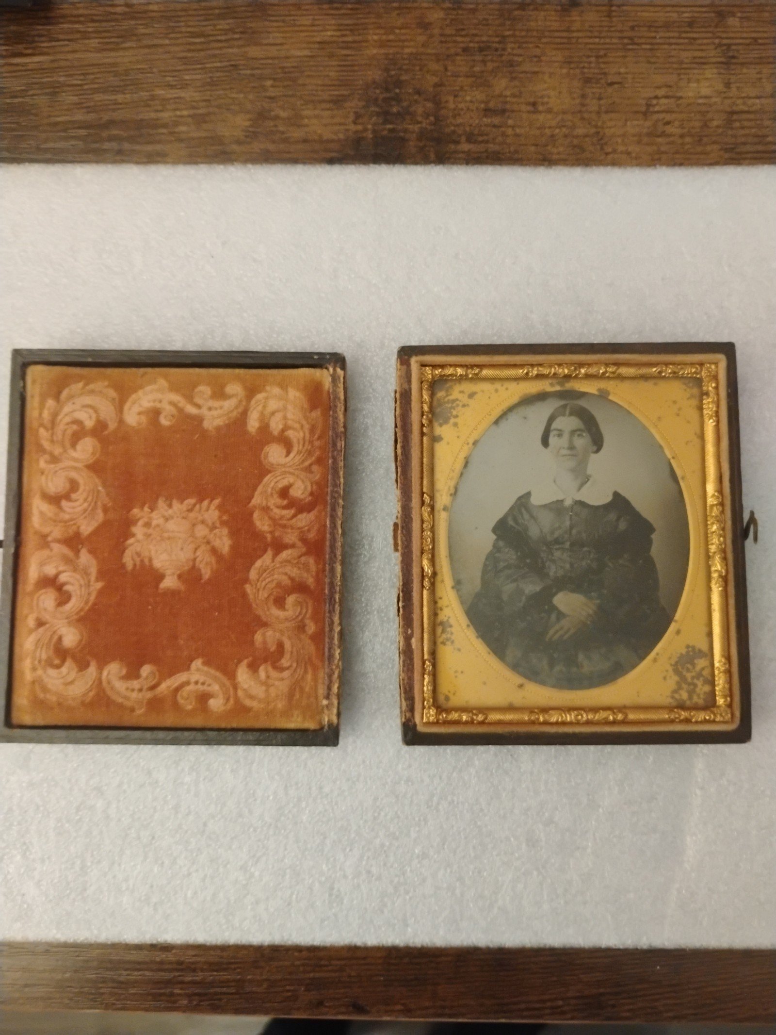 Vintage late 1800s tin type photos
