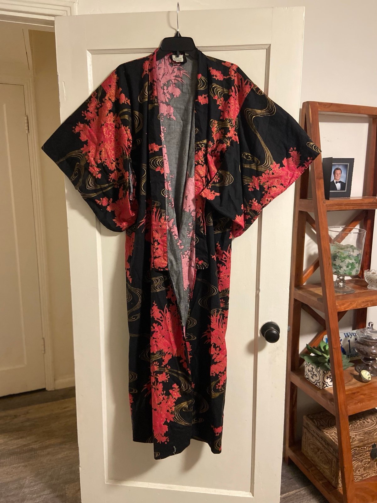 SMITHSONIAN INSTITUTION Japanese Kimono Caftan Kaftan Robe Floral Size Large