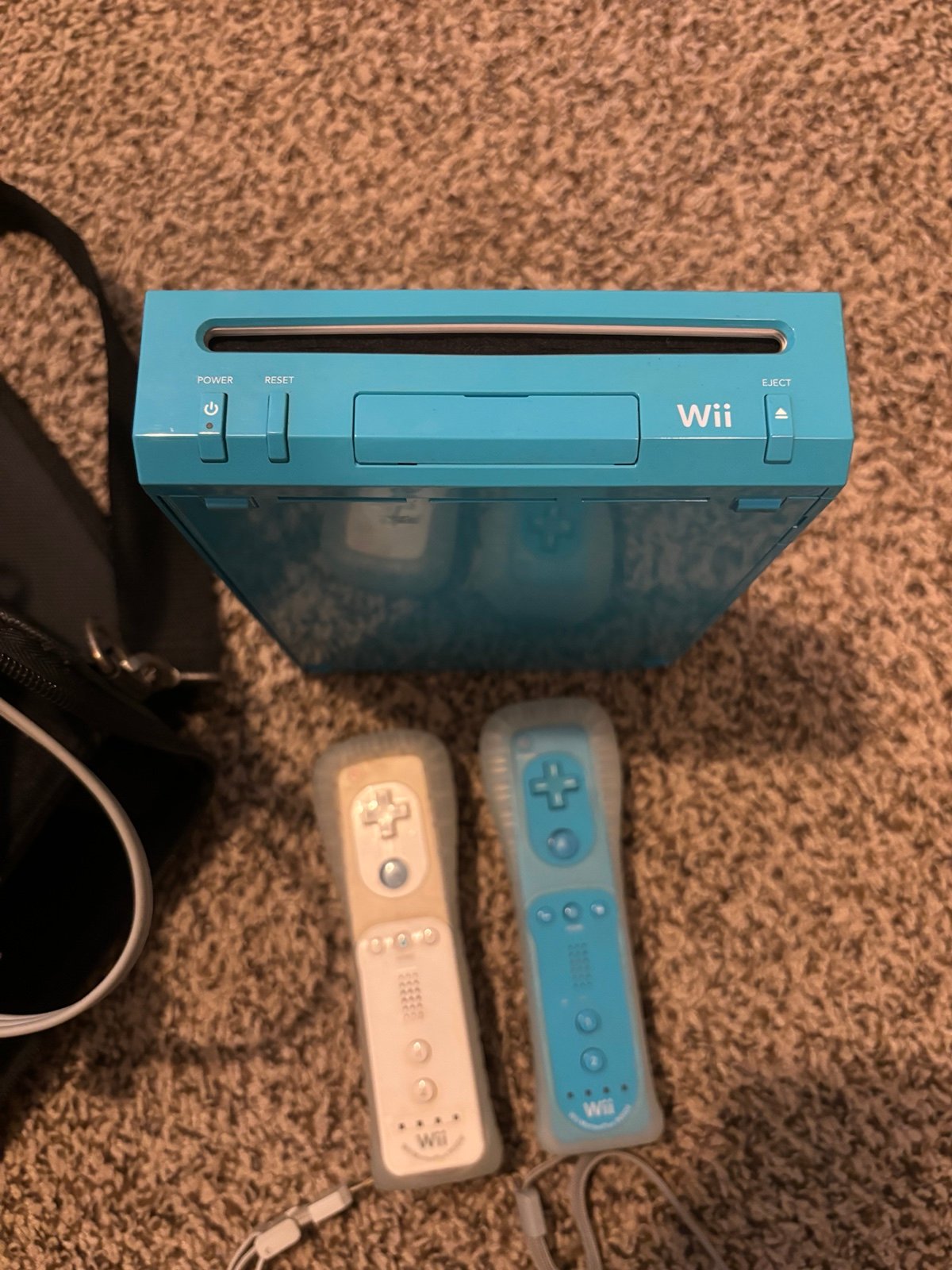 Nintendo Wii in Blue