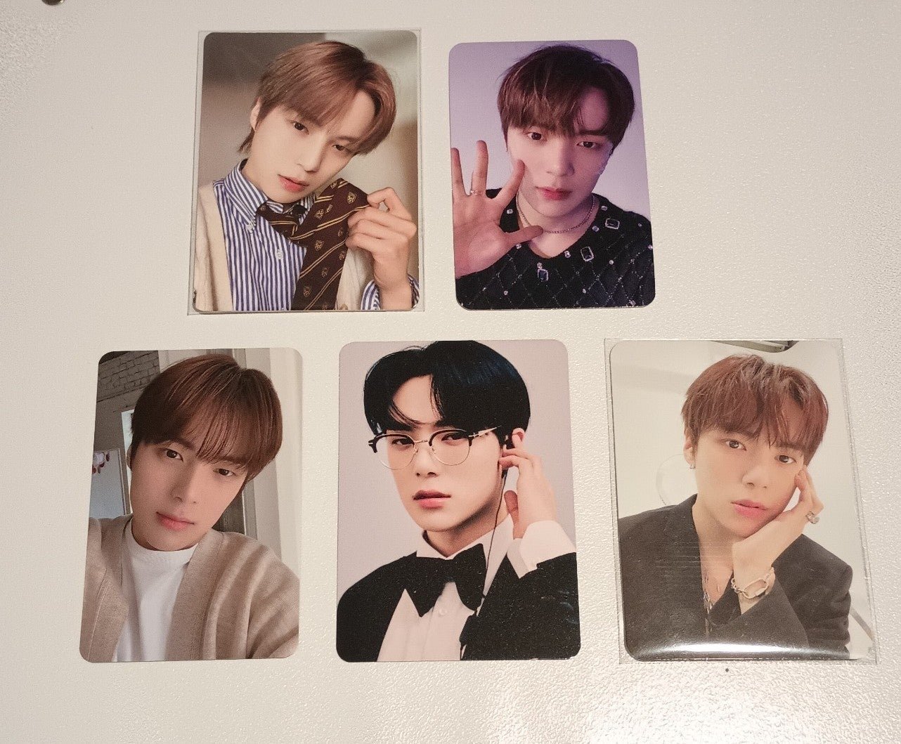 Monsta X Minhyuk pc set (5)