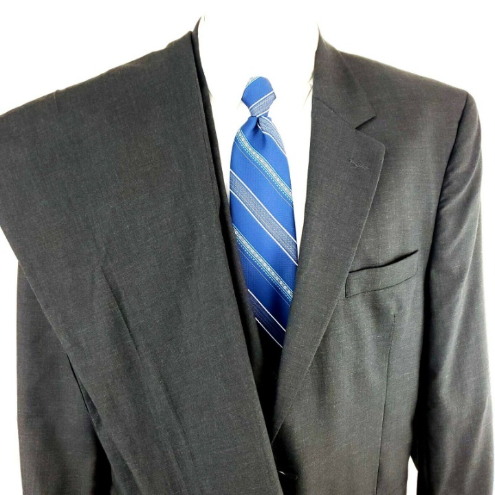 Jos A Bank 44R 2 Button 2 Piece Suit