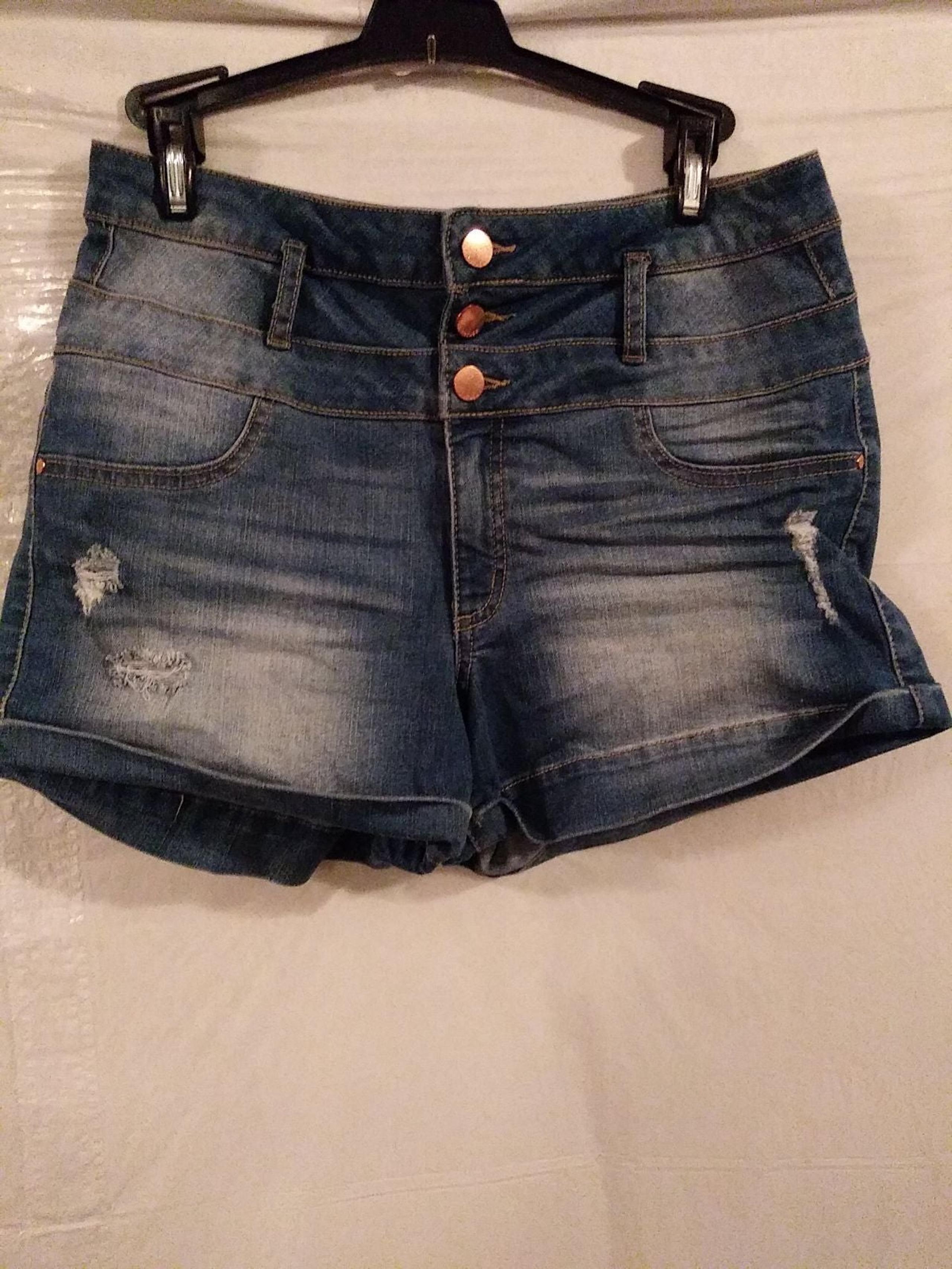 Refuge Blue Denim Shorts Stretch 10