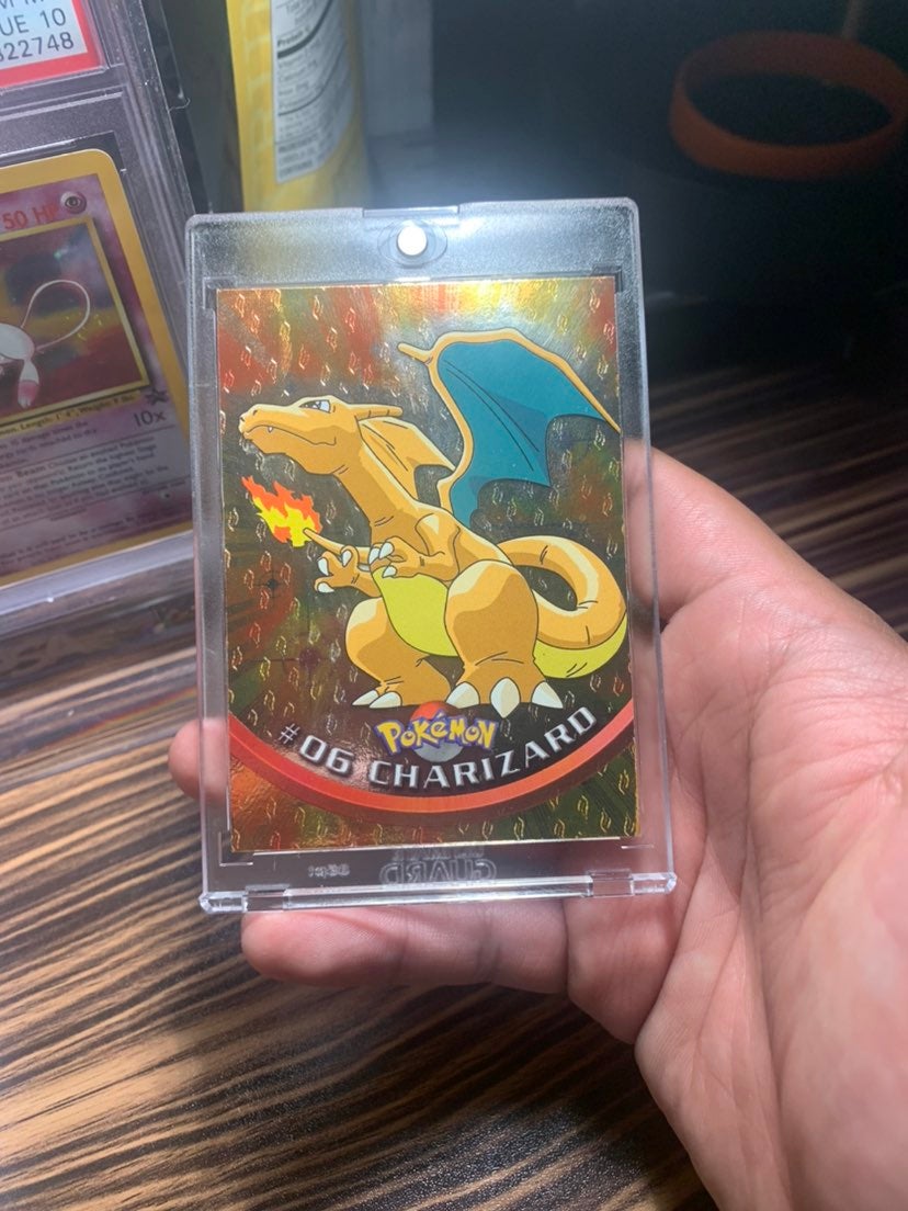 Pokemon Topps Charizard Holo #06