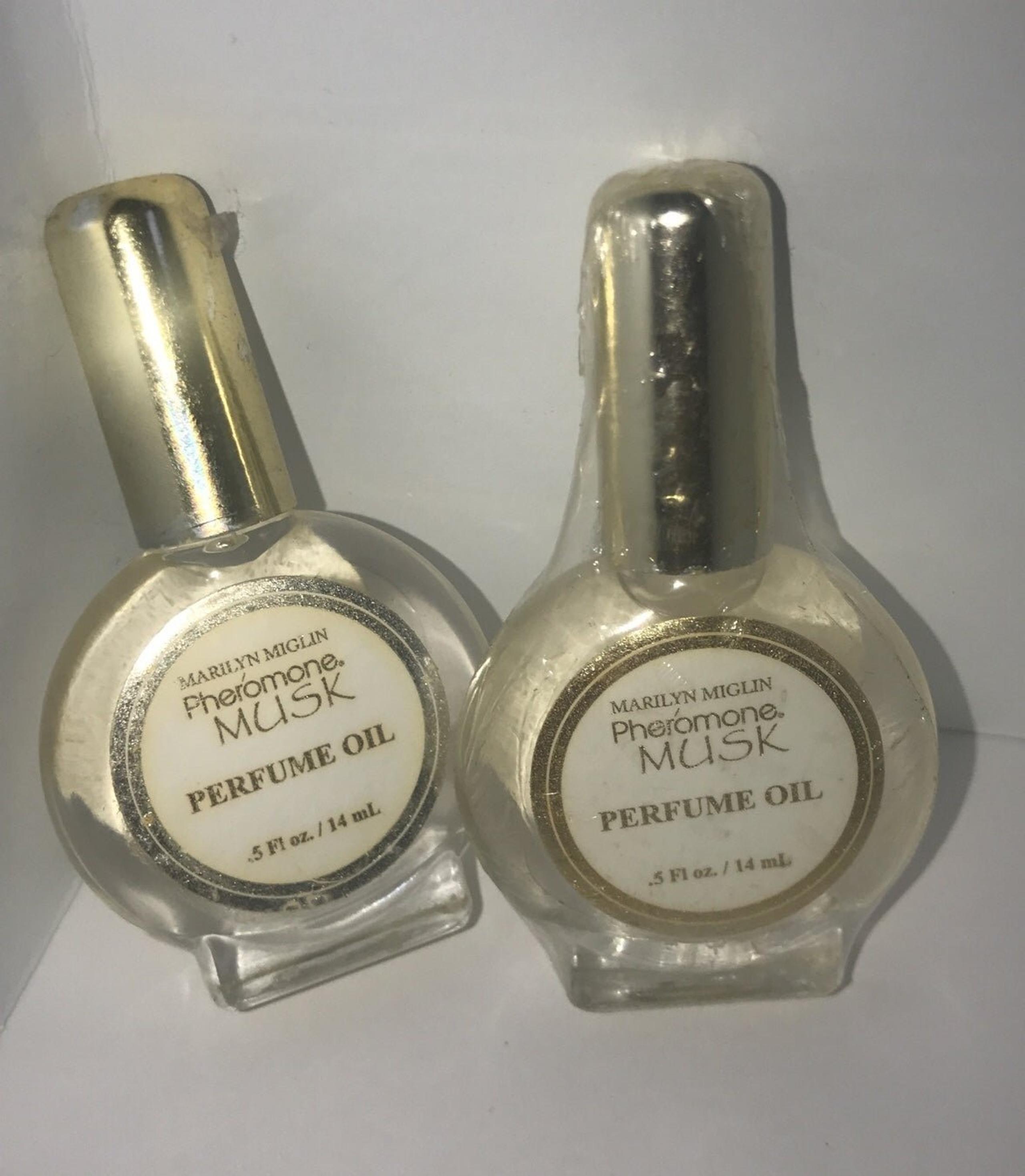 2X Pheromone Musk Perfume Oil bath and body sealed bottle