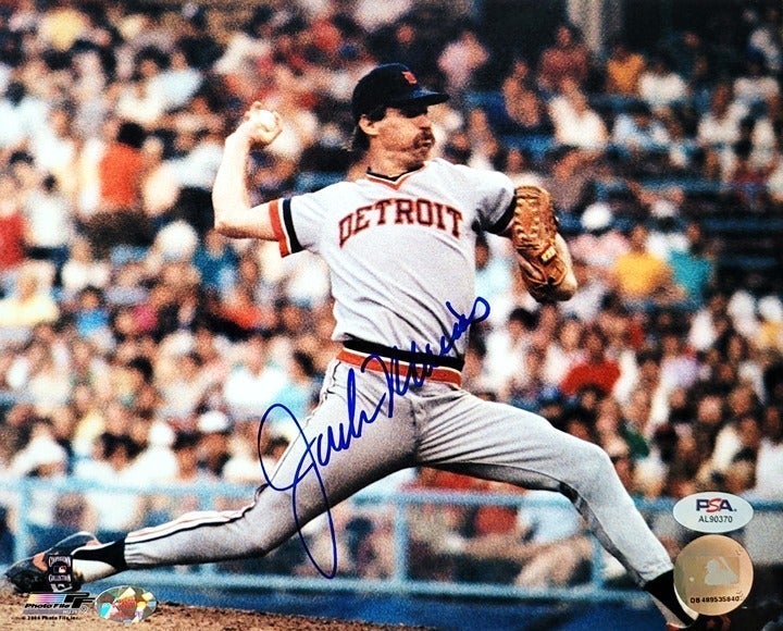 Jack Morris Detroit Tigers and Hall of Famer Signed 8x10 Photo (PSA/DNA