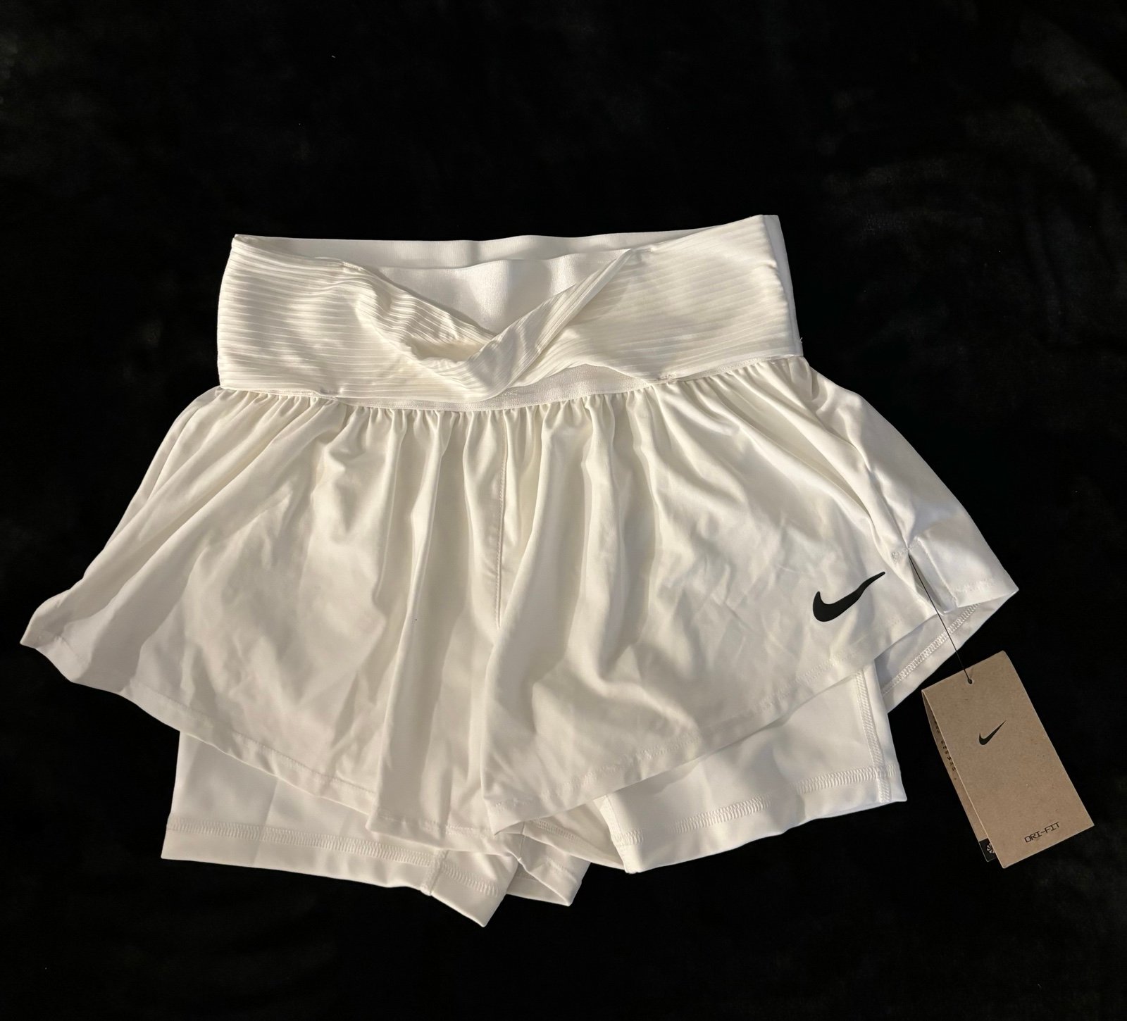 Nike Dri-Fit Women’s White Tennis Skort Size Medium