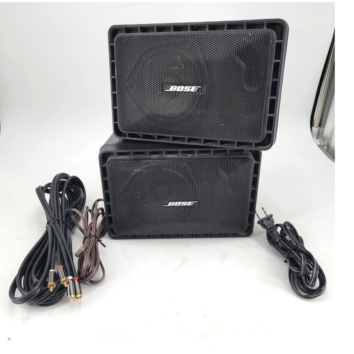 Bose Roommate II Outdoor Powered Speakers TESTED with Cords