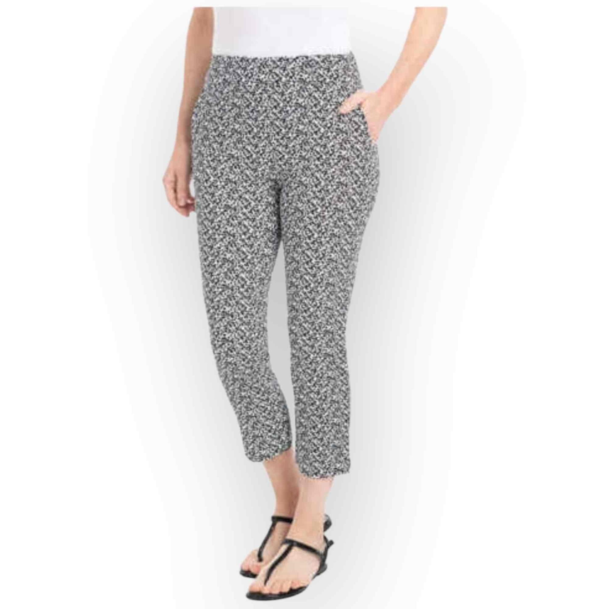 Hilary Radley Women’s Pull-on Capri Comfort Fit Stretch Pants Black & Off-White