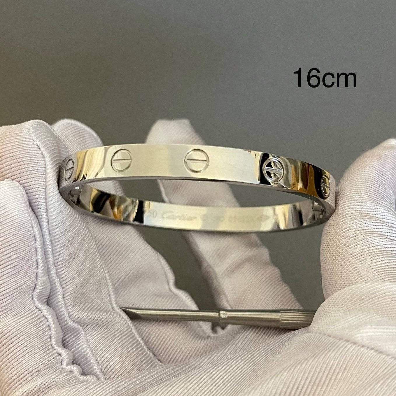 Size 16 love bracelet bangle in white gold
