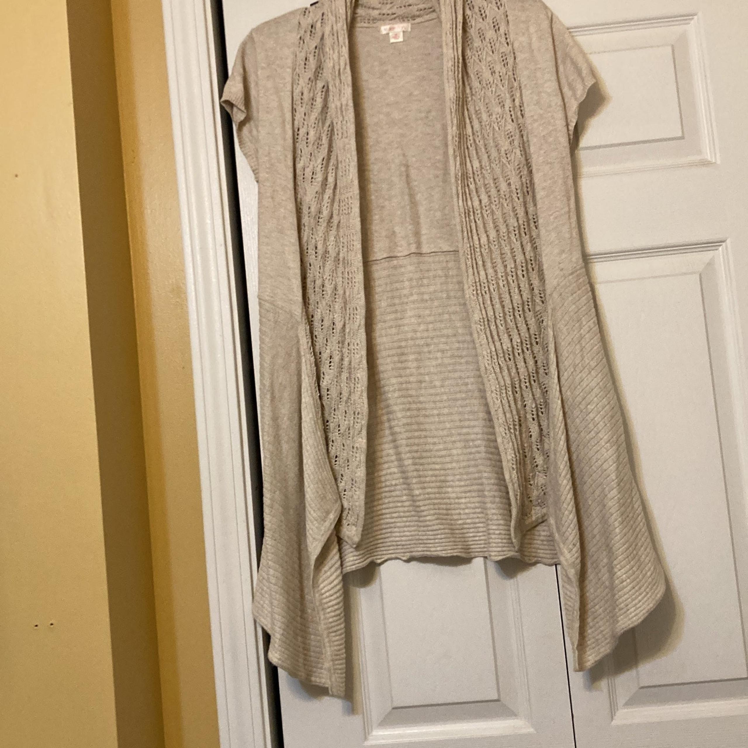 Xhilaration short sleeve cardigan sweater