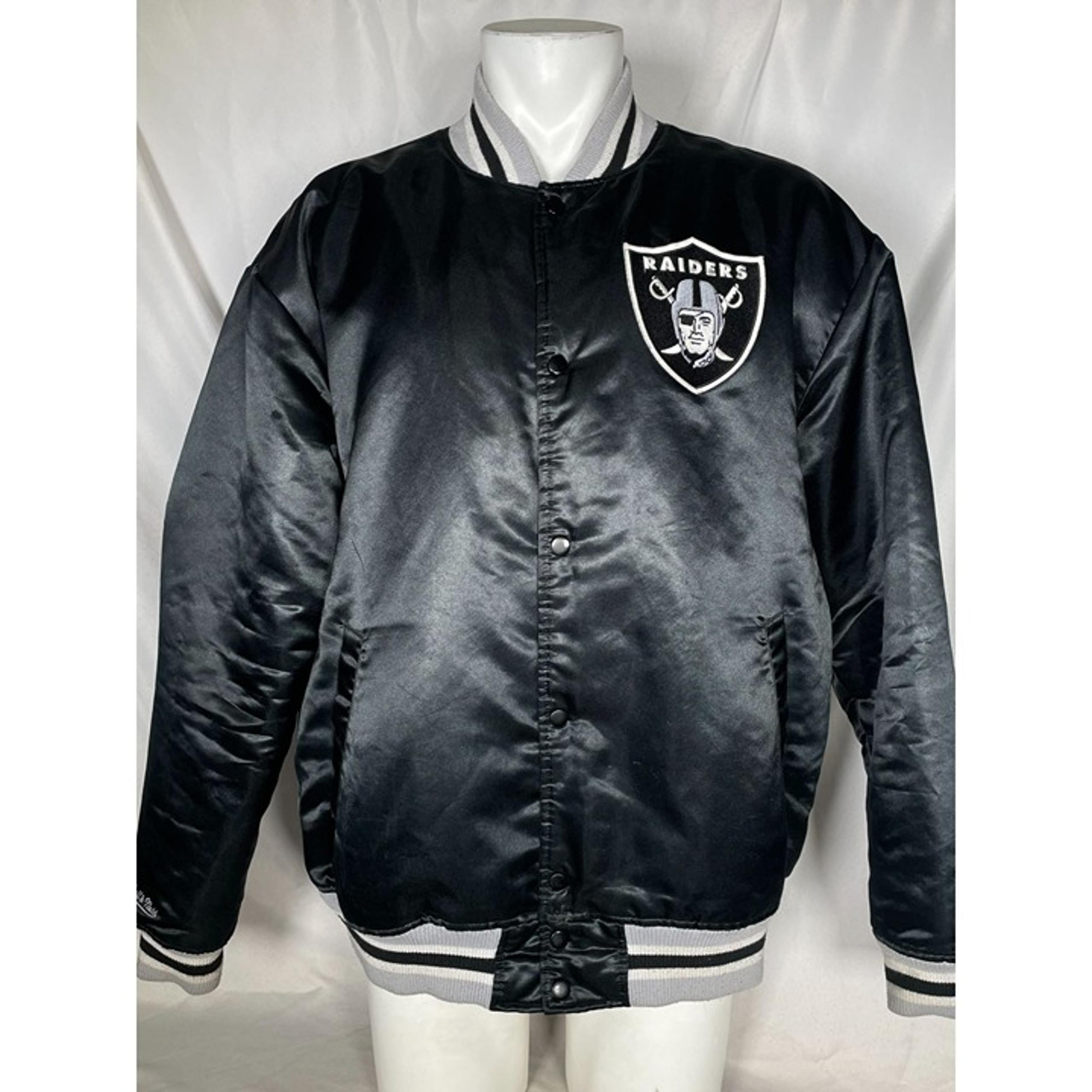VTG Los Angeles Raiders Mitchell & Ness Satin Throwback Bomber Jacket Men's XXL