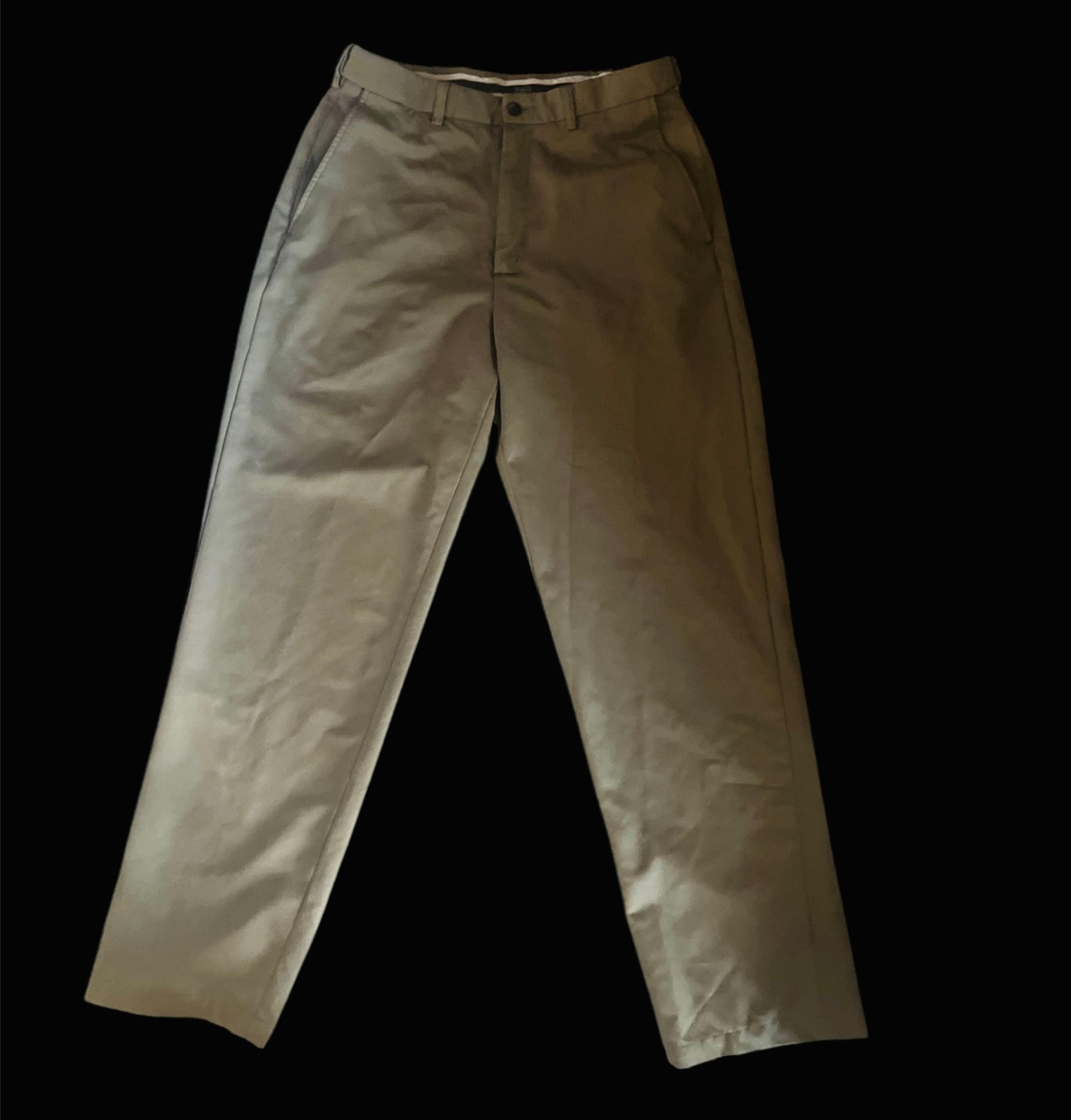 Kahki Haggar Brown Dress pants Sz 32 /32