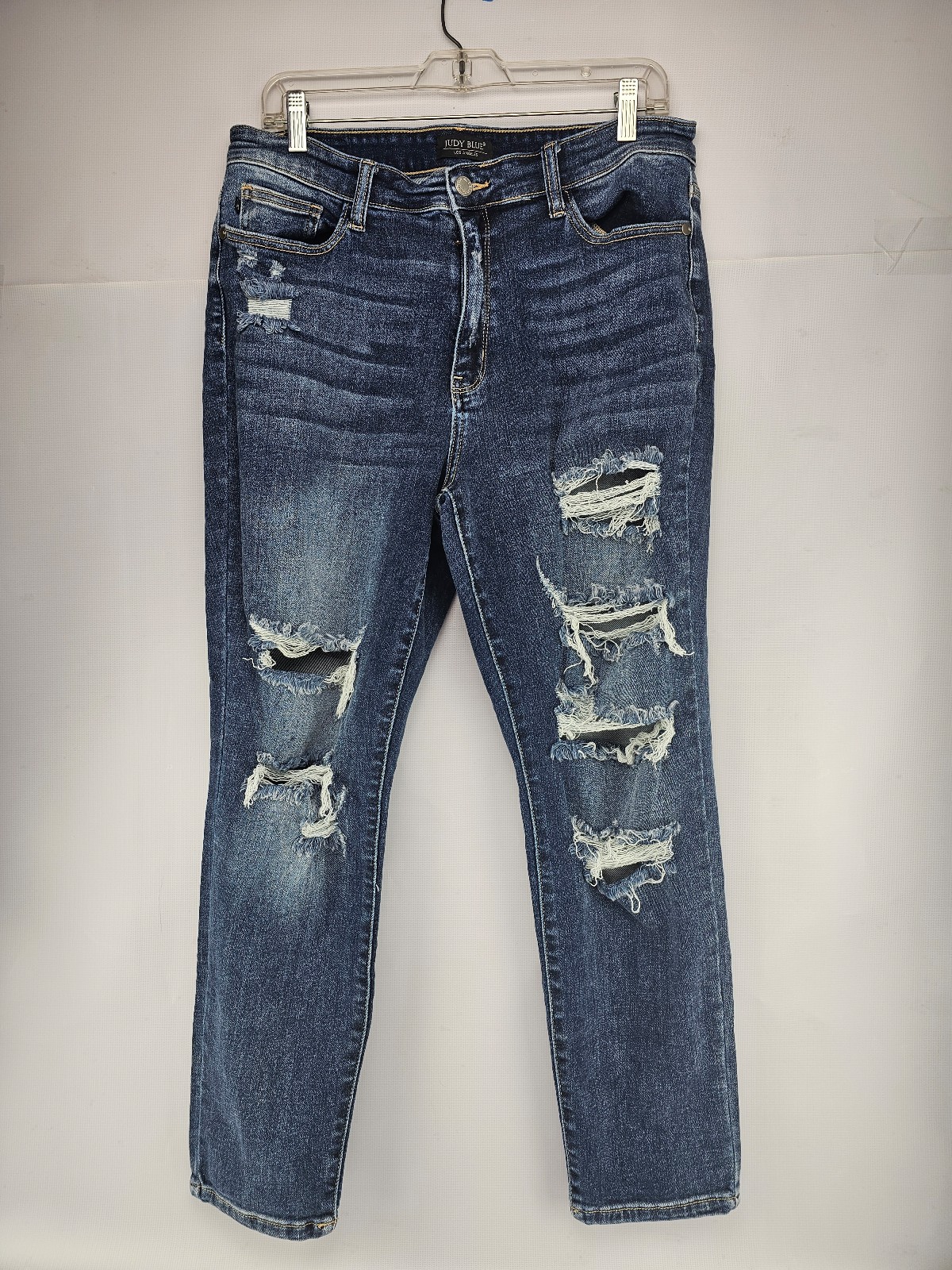 Judy Blue Distressed Boyfriend Fit Jeans Style JB82156MD 13/31