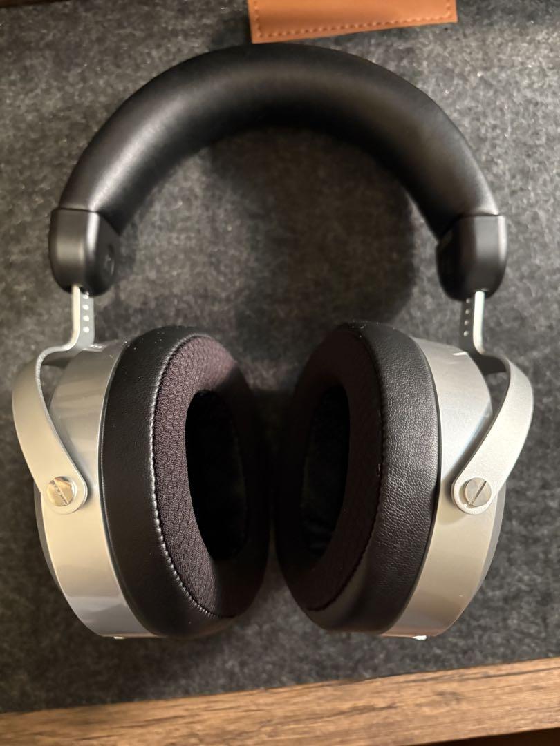 HIFIMAN he400se Planar Magnetic Headphones