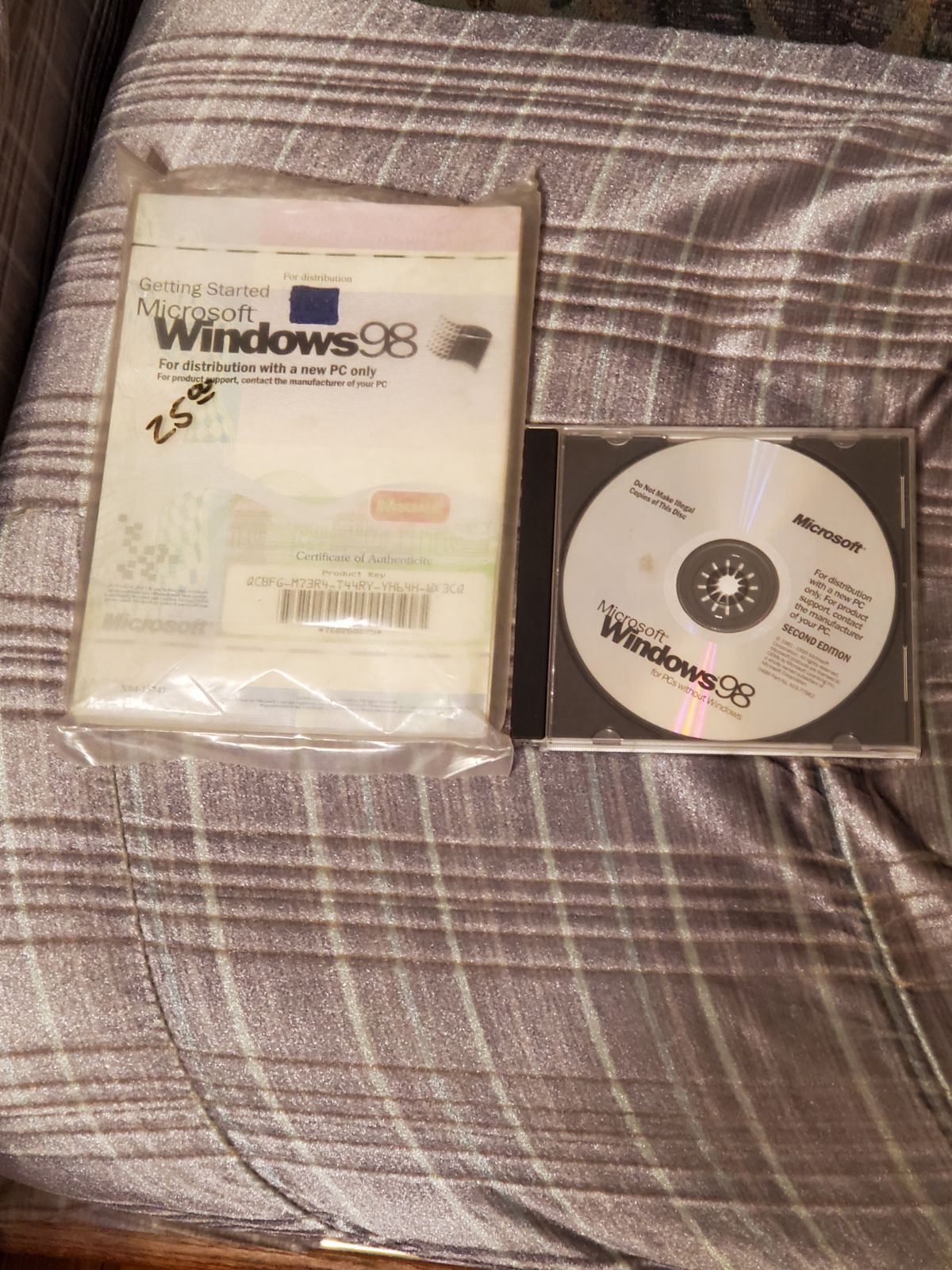 Windows 98 2nd.Edition.With book and Pro
