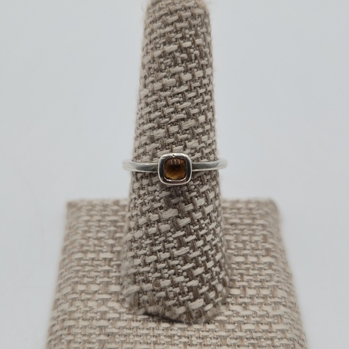 Size 7.75 Sterling Silver Citrine Stone Band Ring A4140