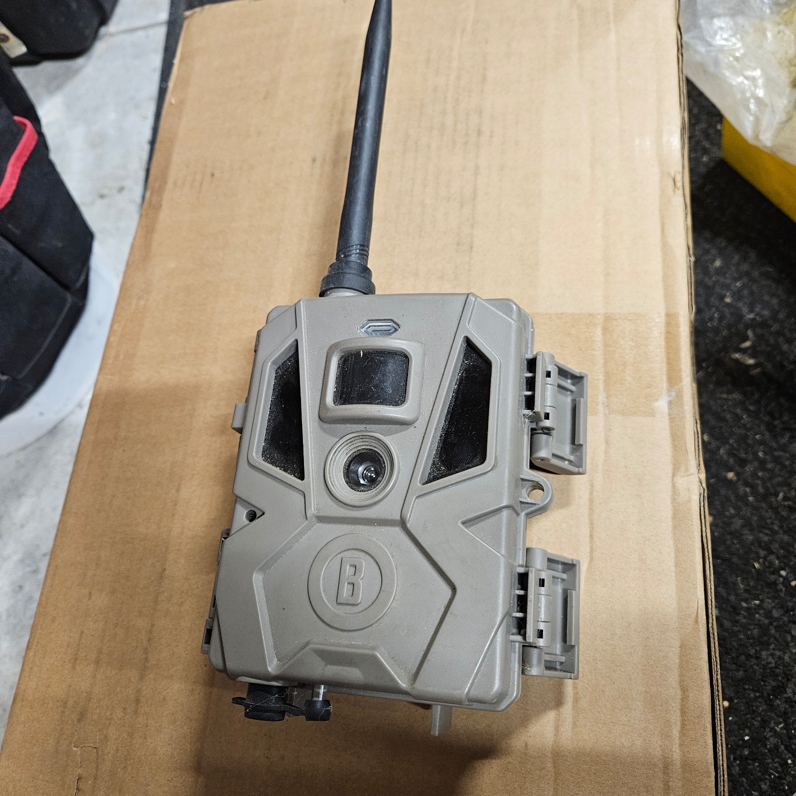 Bushnall game camera cellucore