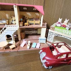 Sylvanian Families Dream House with Carport and Car, Complete Set