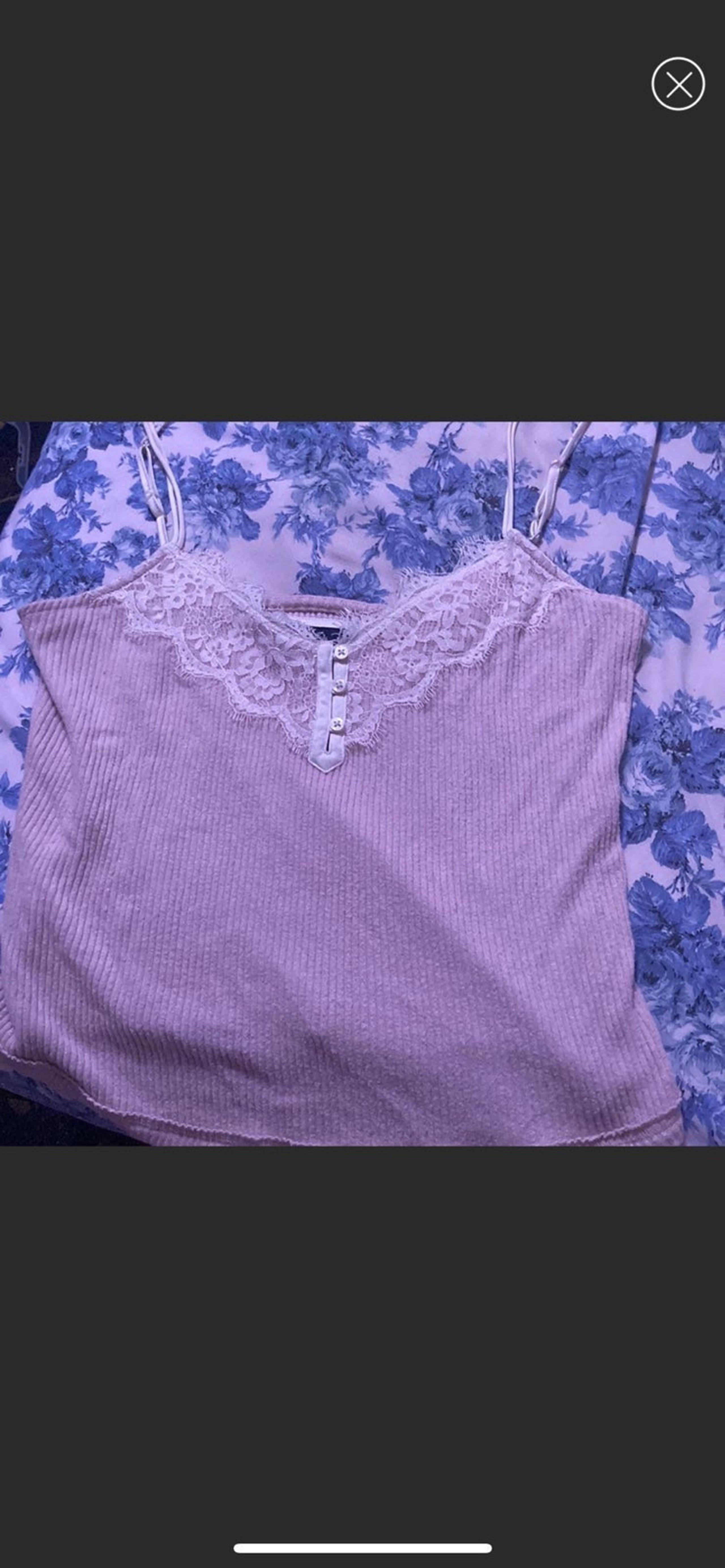 3/$25 Abercrombie and Fitch Ribbed Lace Pajama Tank Top Size Medium
