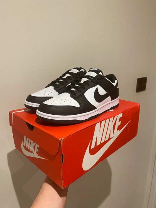 Nike Dunk Low Black White US7