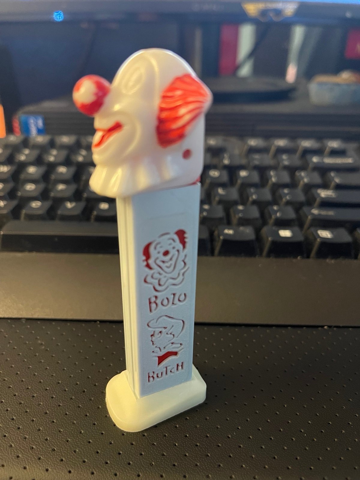 Rare Vintage No Feet Die-Cut Bozo The Clown & Butch Pez Dispenser Pat#2.6