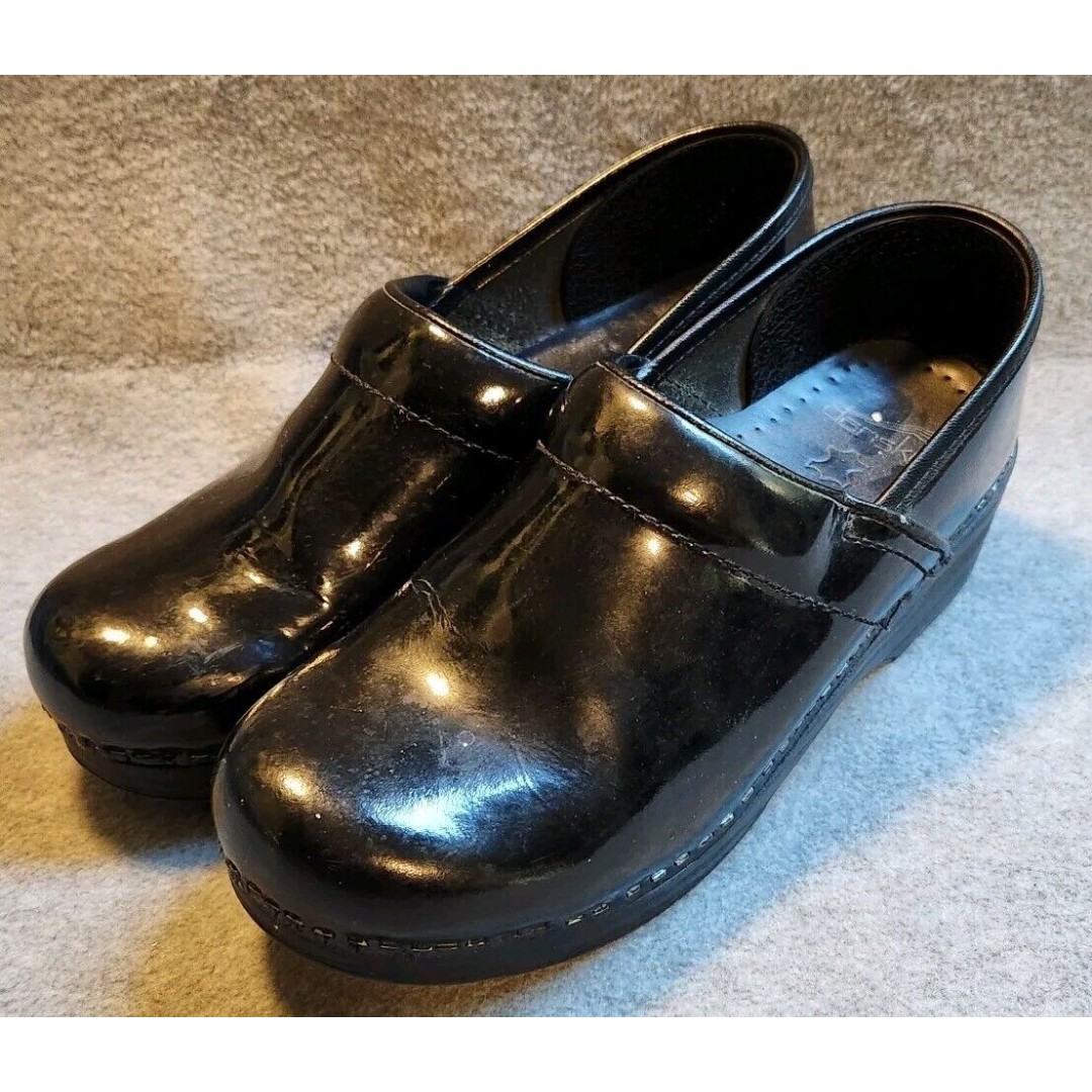 Dansko Womens Clogs Shoes Black Slip On Round Toe Leather EUR 38