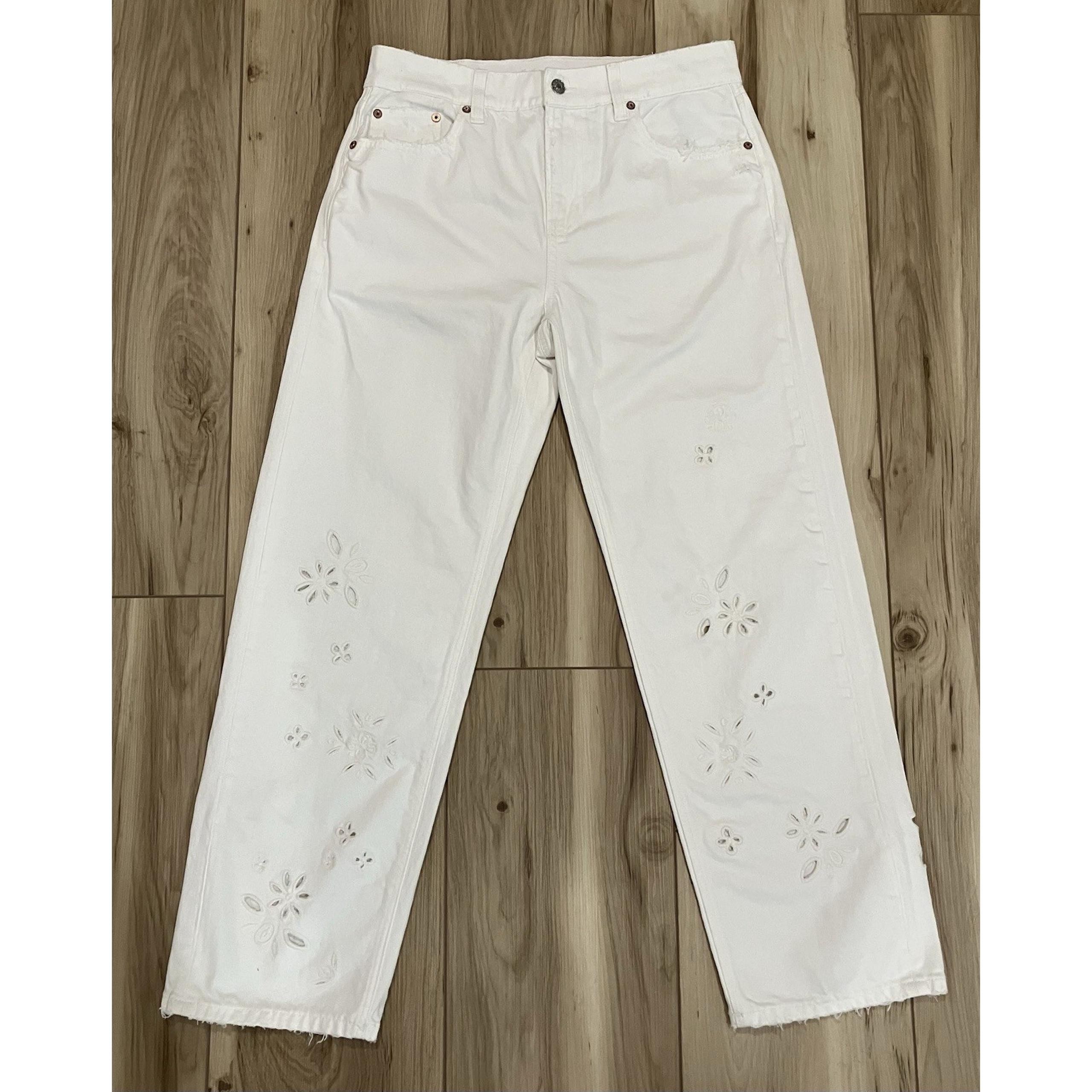 American Eagle AE White Ex-Boyfriend Floral Cutwork Accent Jeans Women’s Size 4