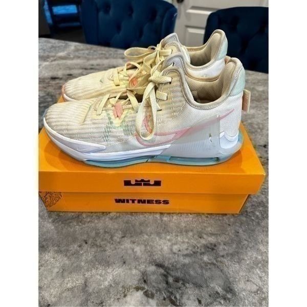 Lebron Witness VI 6 Coconut Milk/Polarized Blue Mens 9 Womens 11