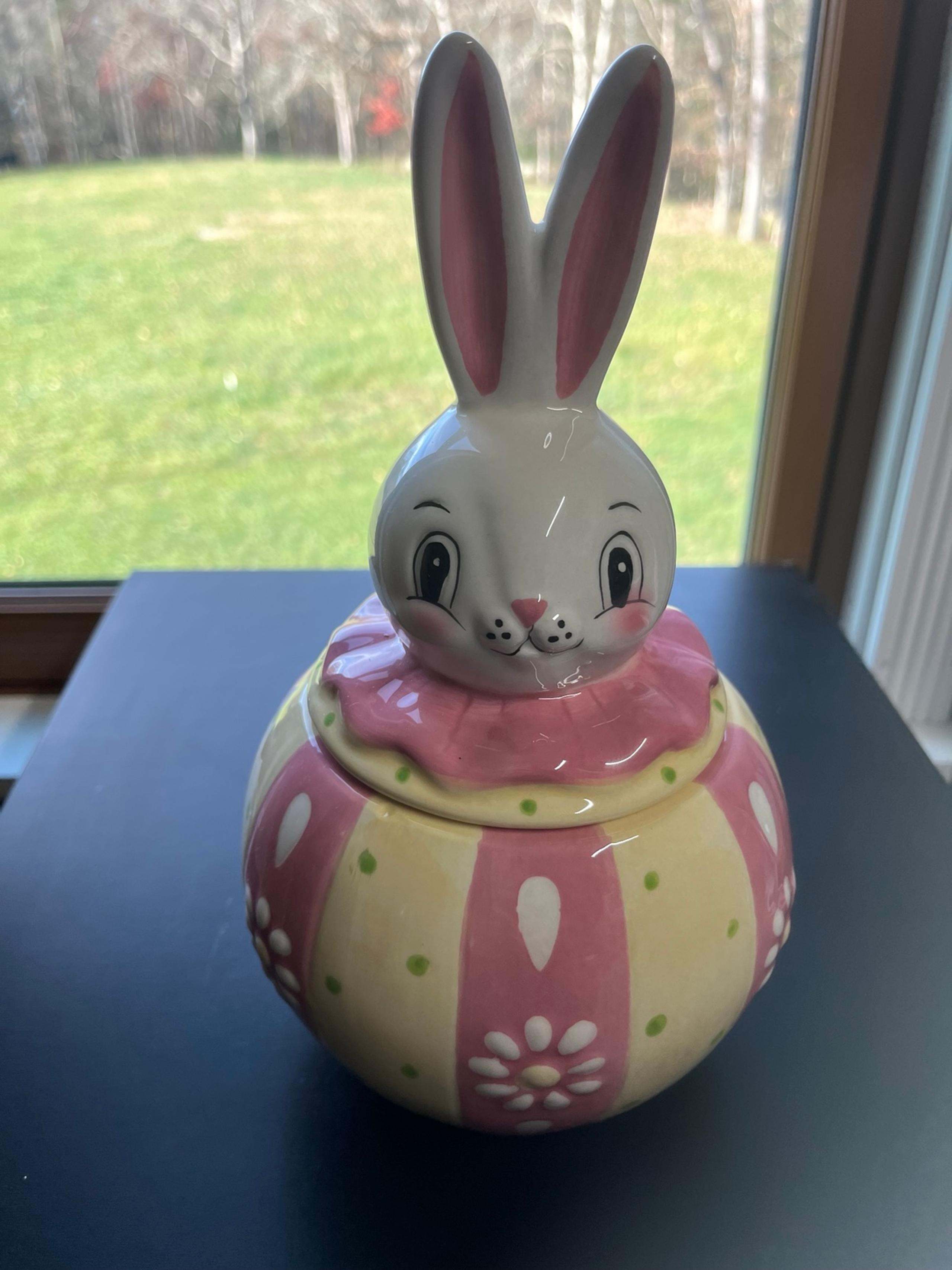 Carnival Cottage bunny Canister