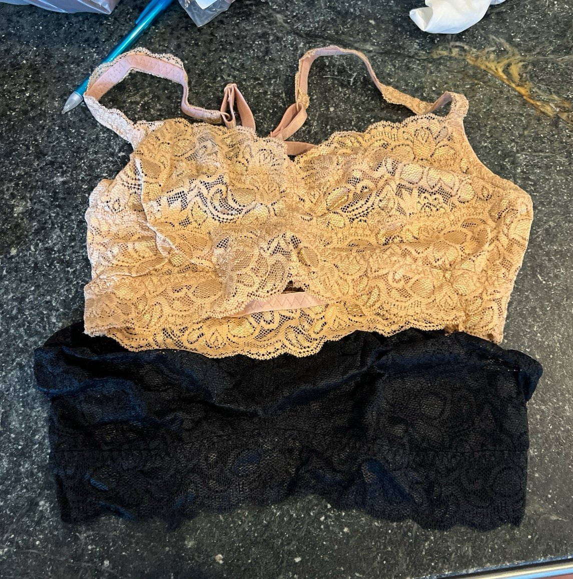 Quince Stretch Lace Sweetheart Bralette (2-pack) black / nude M