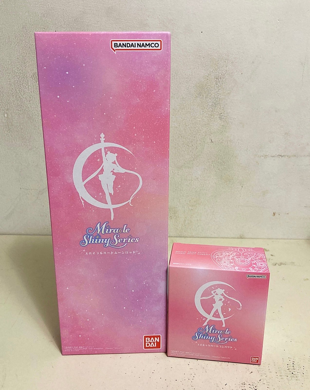 Sailor Moon Miracle Shiny Series Spiral Heart Rod & Cosmic Heart Locket
