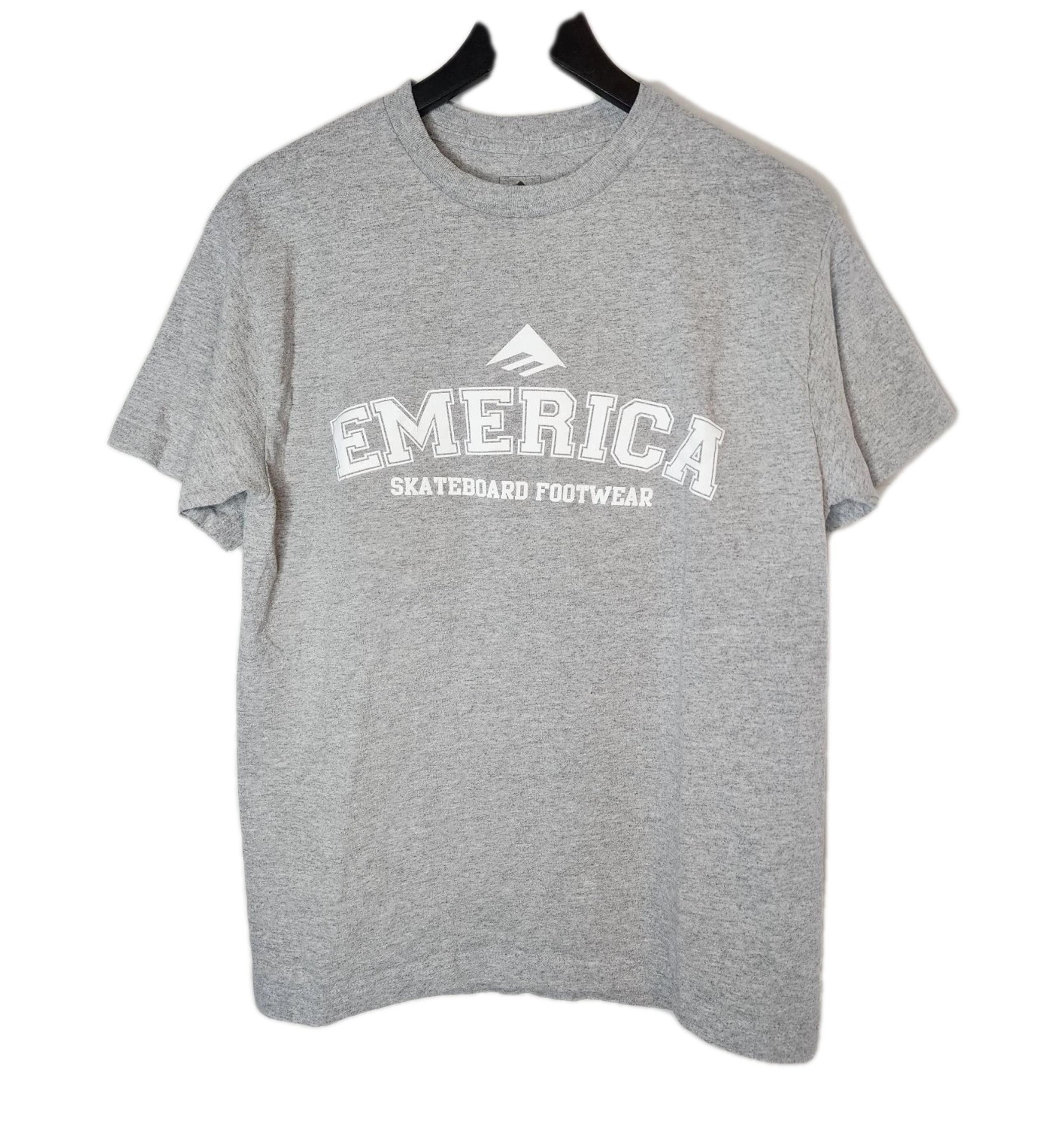 Emerica Skateboard Footwear Grey T-shirt Size Medium