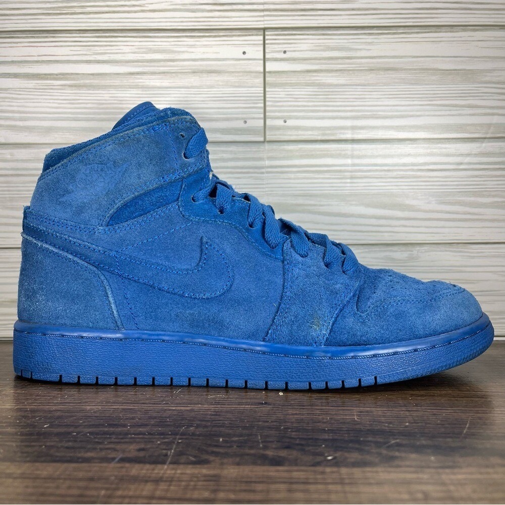 Air Jordan 1 Retro High GS Suede Kids Blue Shoes - Kids Size 6.5Y