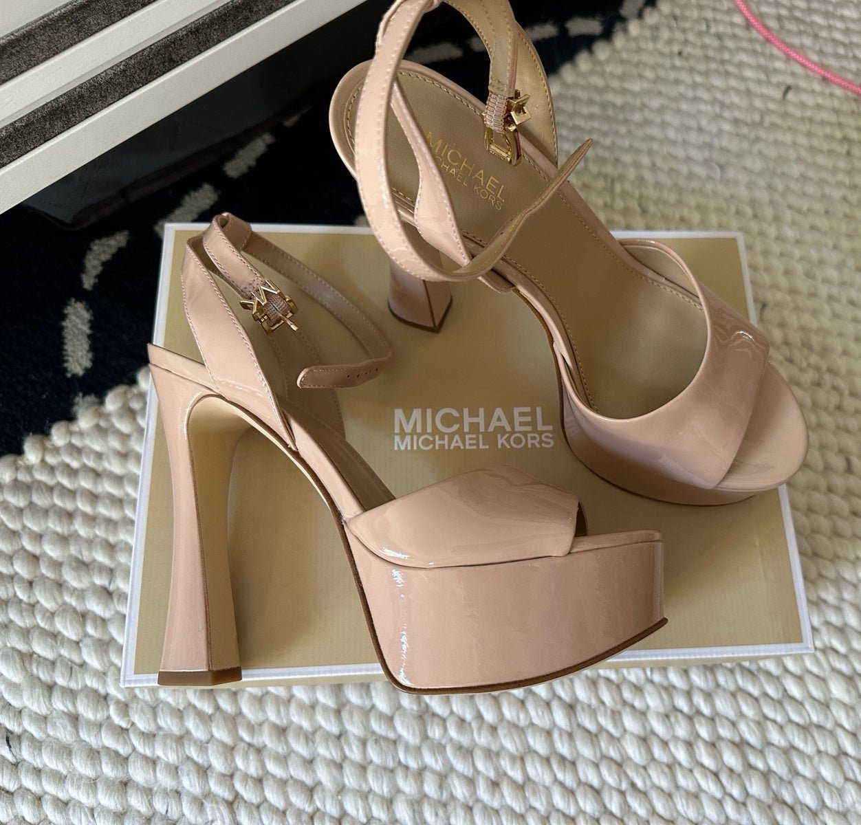 NEW 150 Michael Kors Jenson Platform Sandals Heels Open Toe Nude Price FIRM!