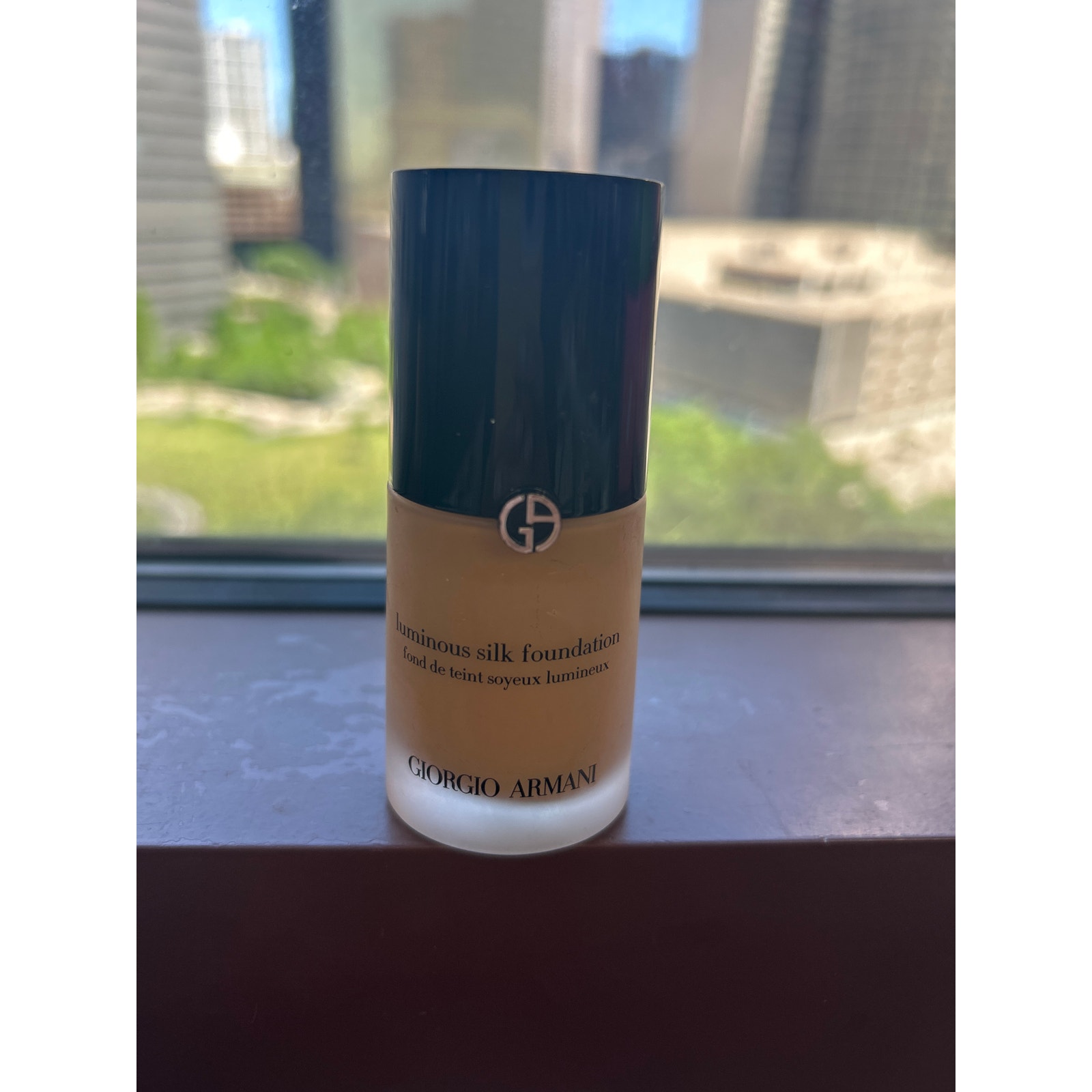 Giorgio Armani Luminous Silk Foundation