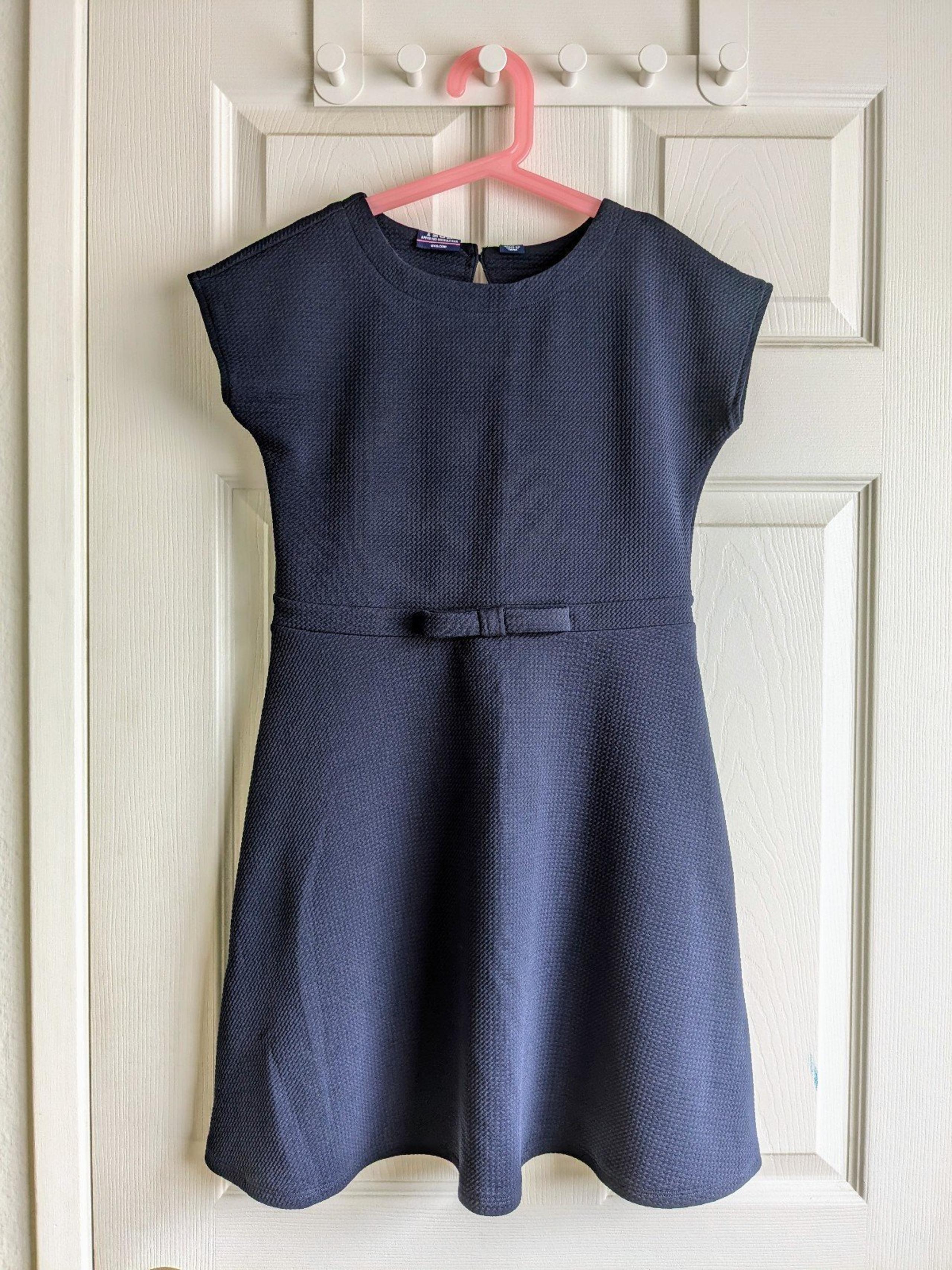Girl’s Dress with Tucked Bow Size 12