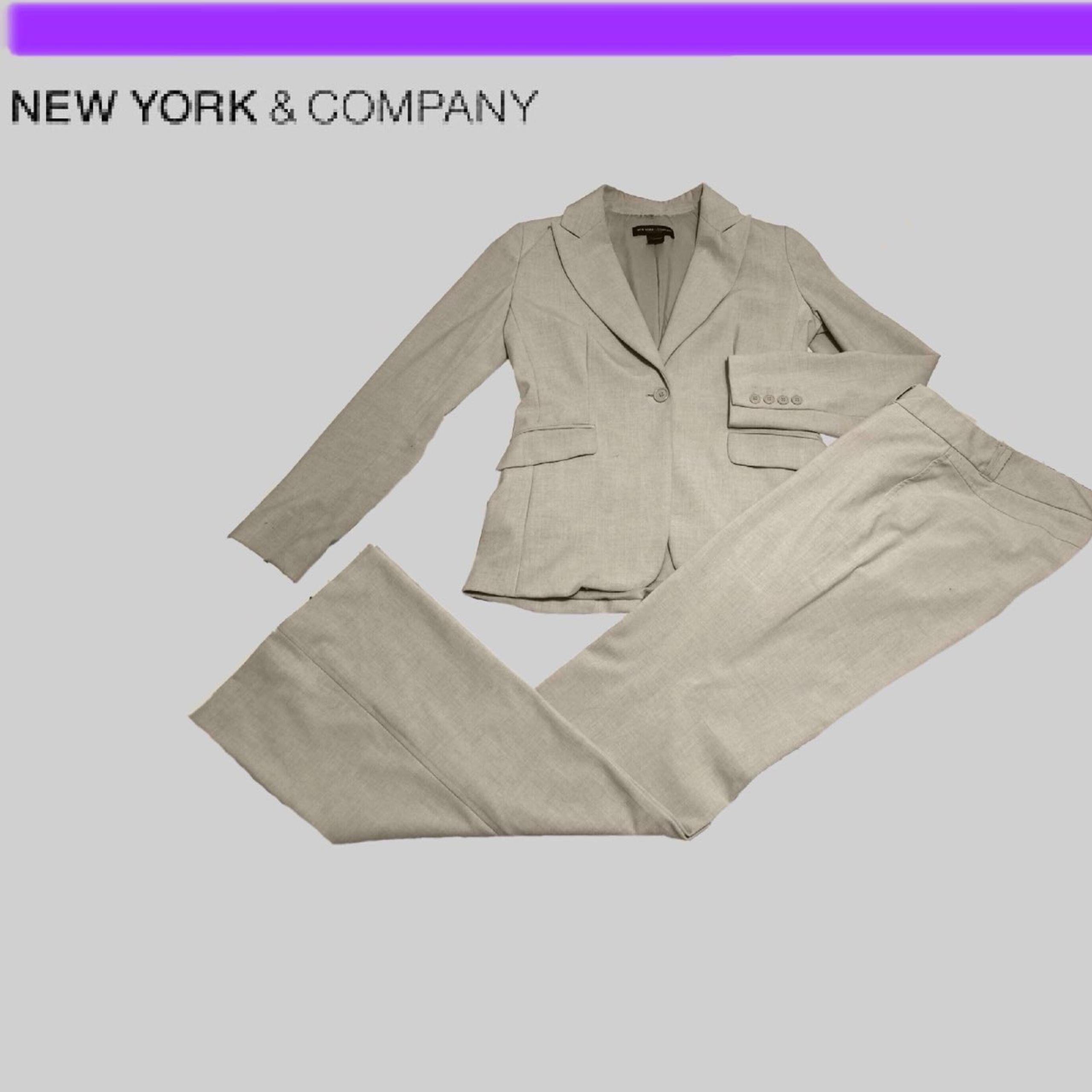 New York & Co Talls Pants Suit Sz 4